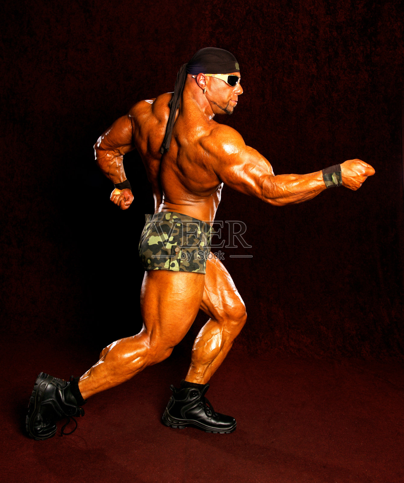 健美运动员照片摄影图片