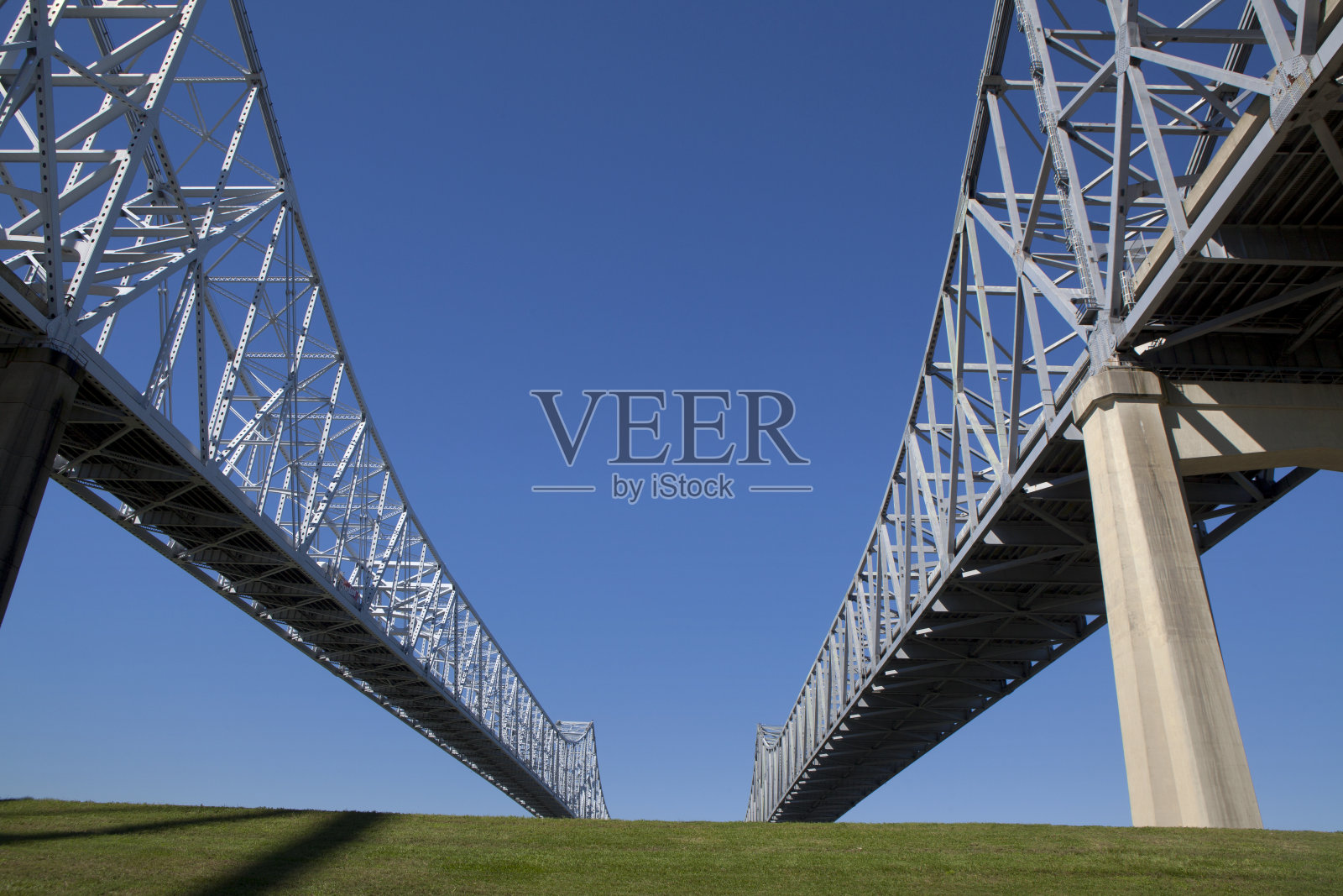 路易斯安那州新奥尔良市的新月城连接桥照片摄影图片