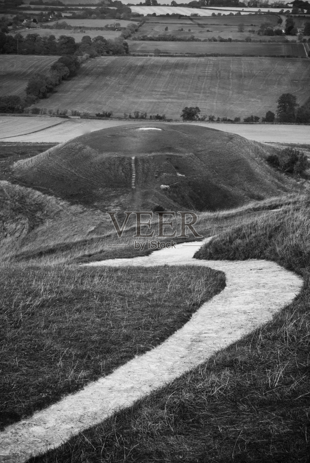 乌菲顿白马和龙山照片摄影图片
