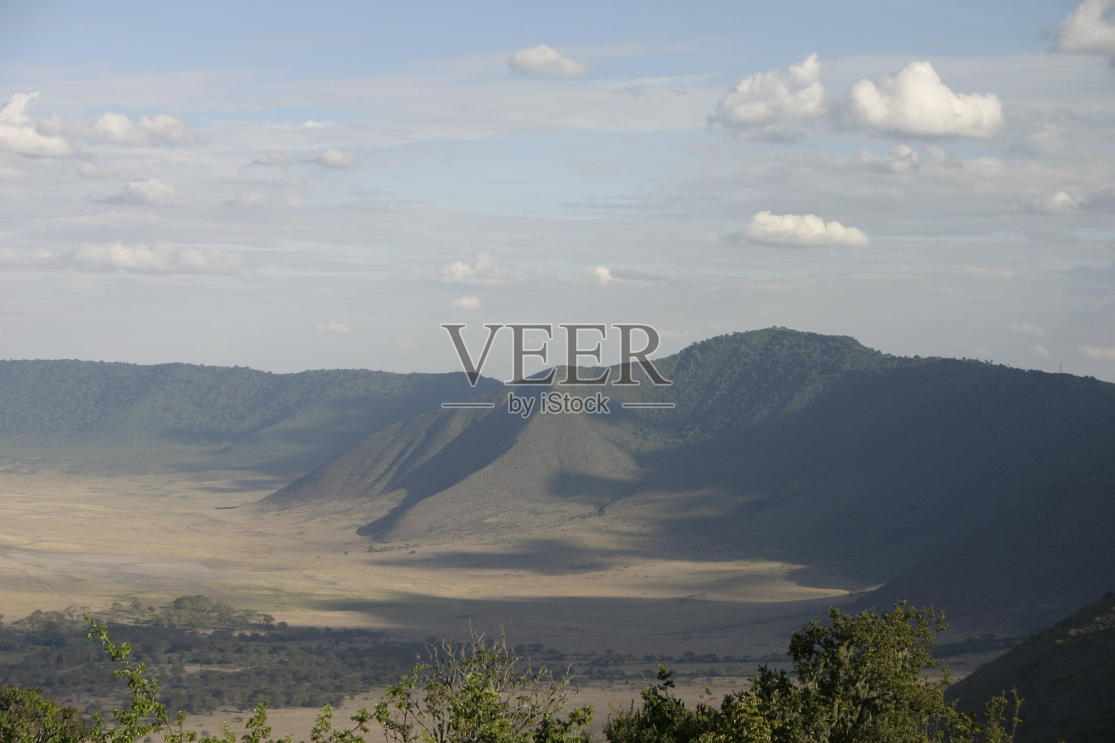 恩戈罗戈罗火山口，坦桑尼亚，非洲照片摄影图片