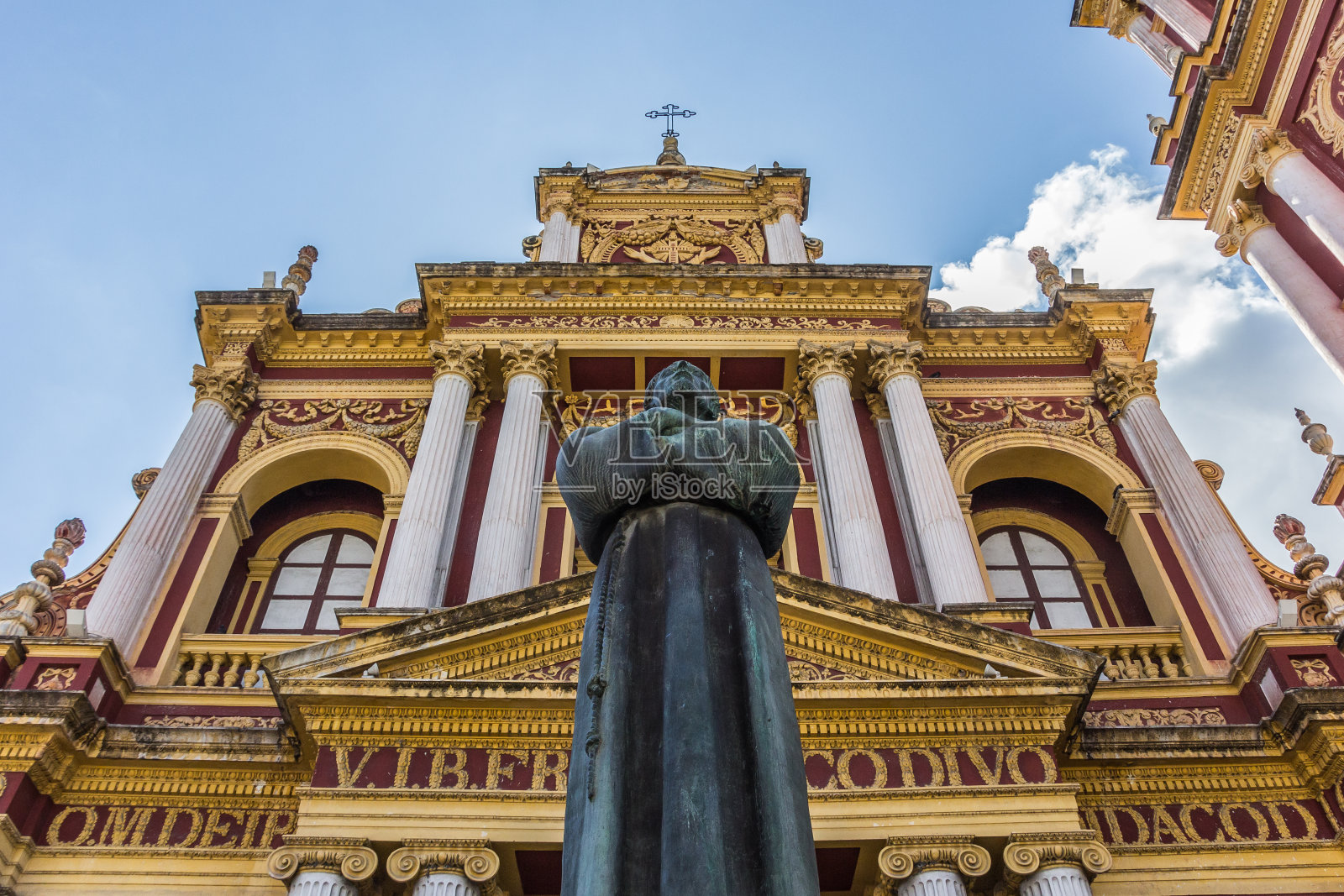 旧金山大教堂和雕像照片摄影图片