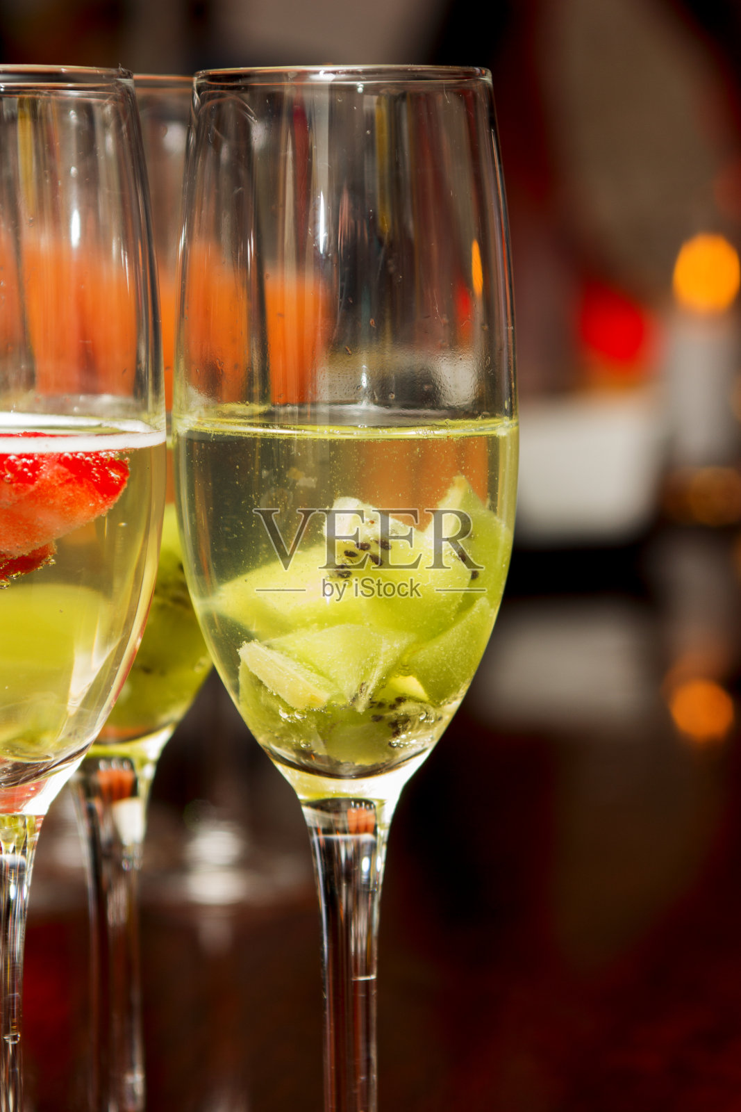 鸡尾酒宴会上的自助餐照片摄影图片