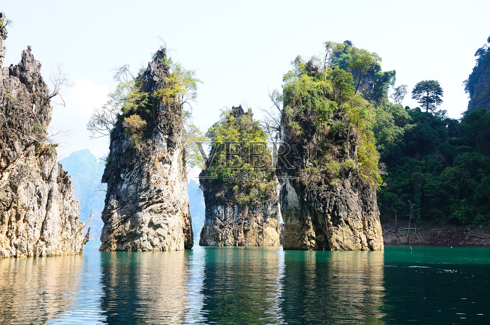Ratchaprapa大坝;视图景观视图。照片摄影图片