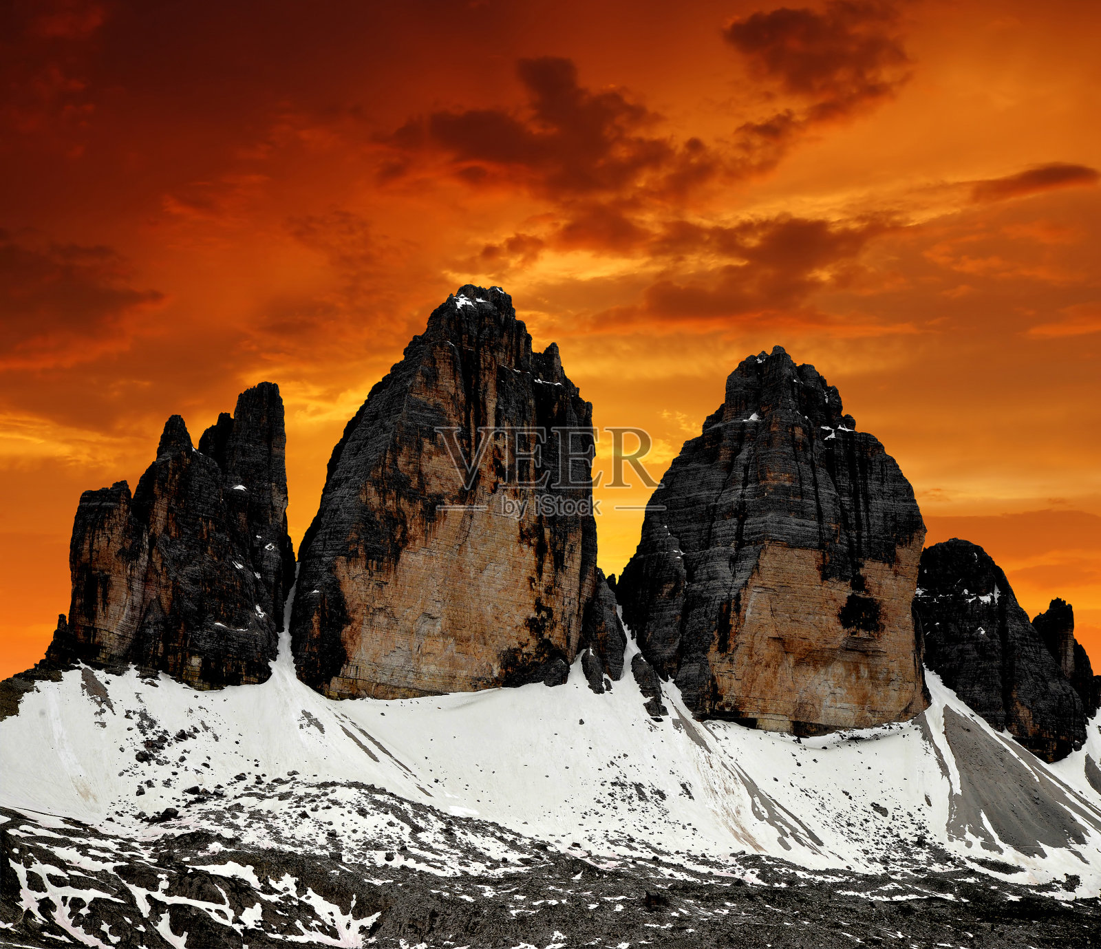 拉瓦雷多的三层照片摄影图片