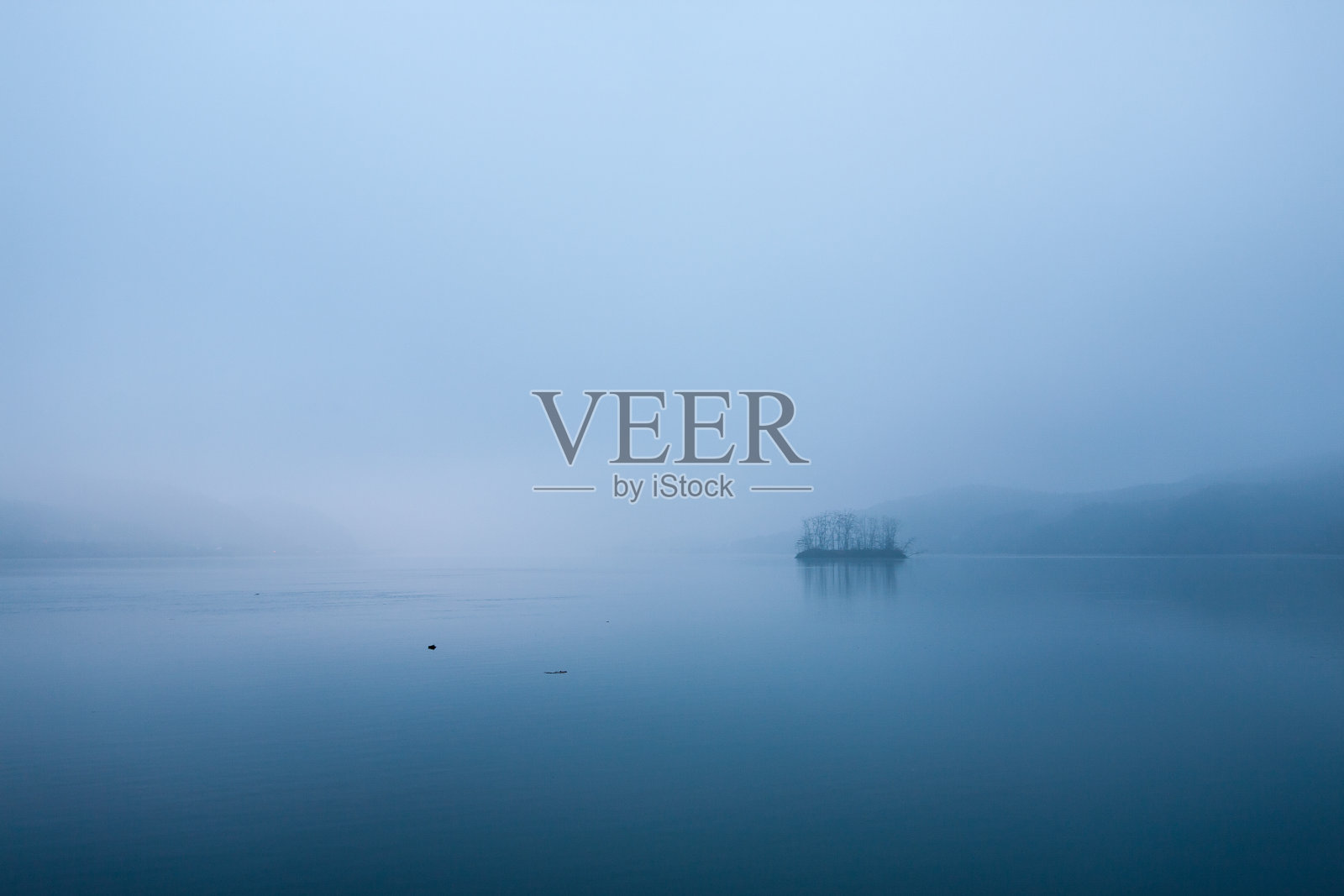 宁静的黎明，汉江岛照片摄影图片