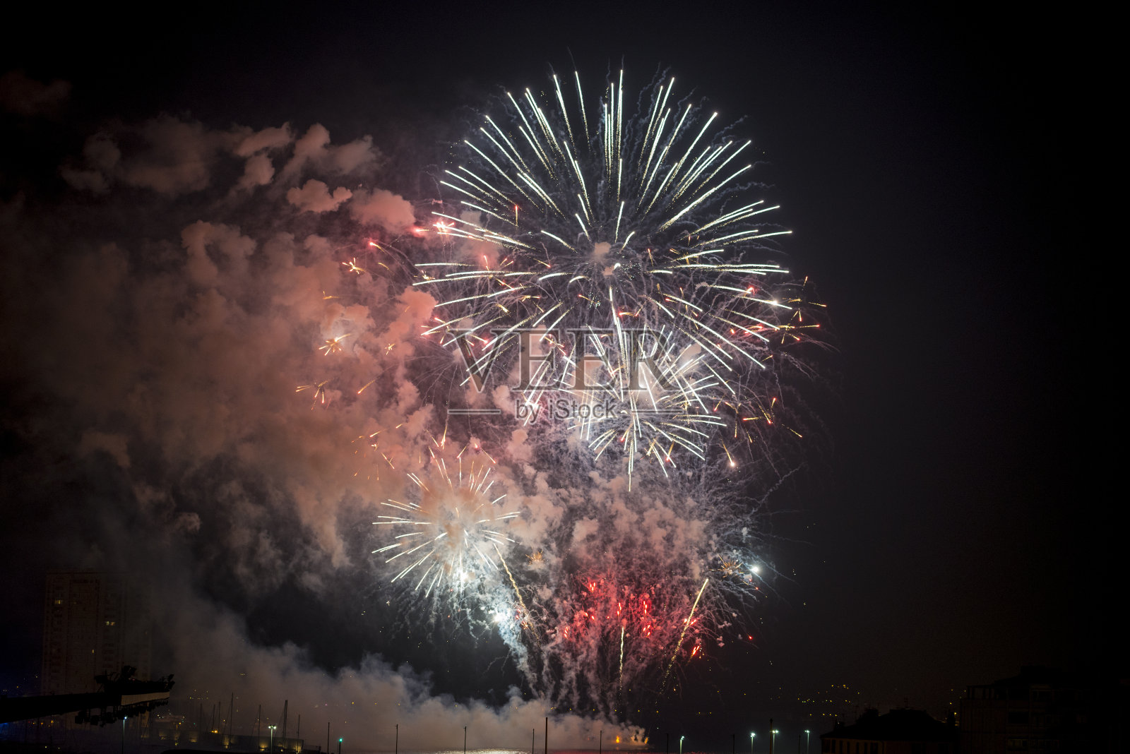 土伦(法国):烟花照片摄影图片
