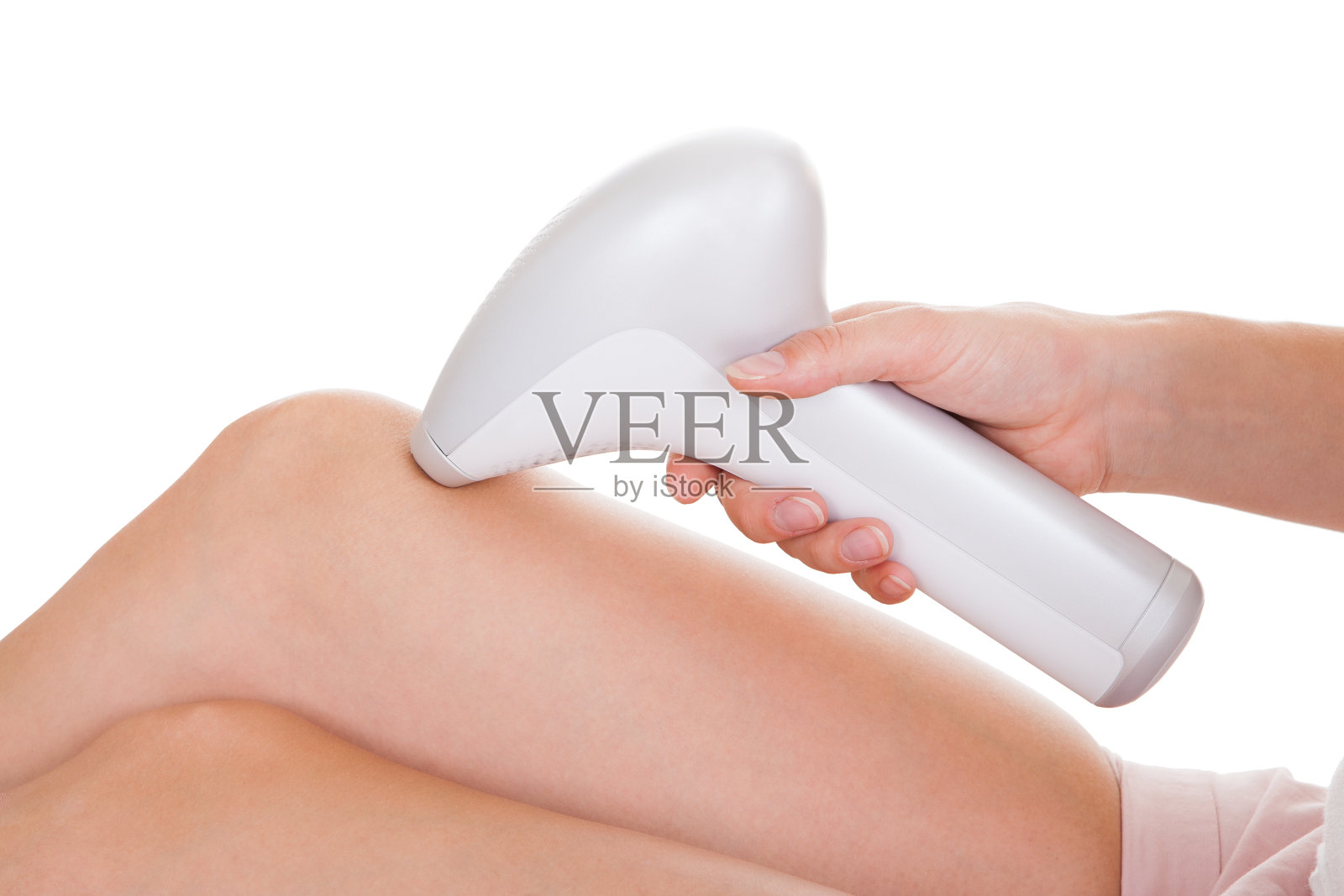 女人做腿部激光治疗照片摄影图片