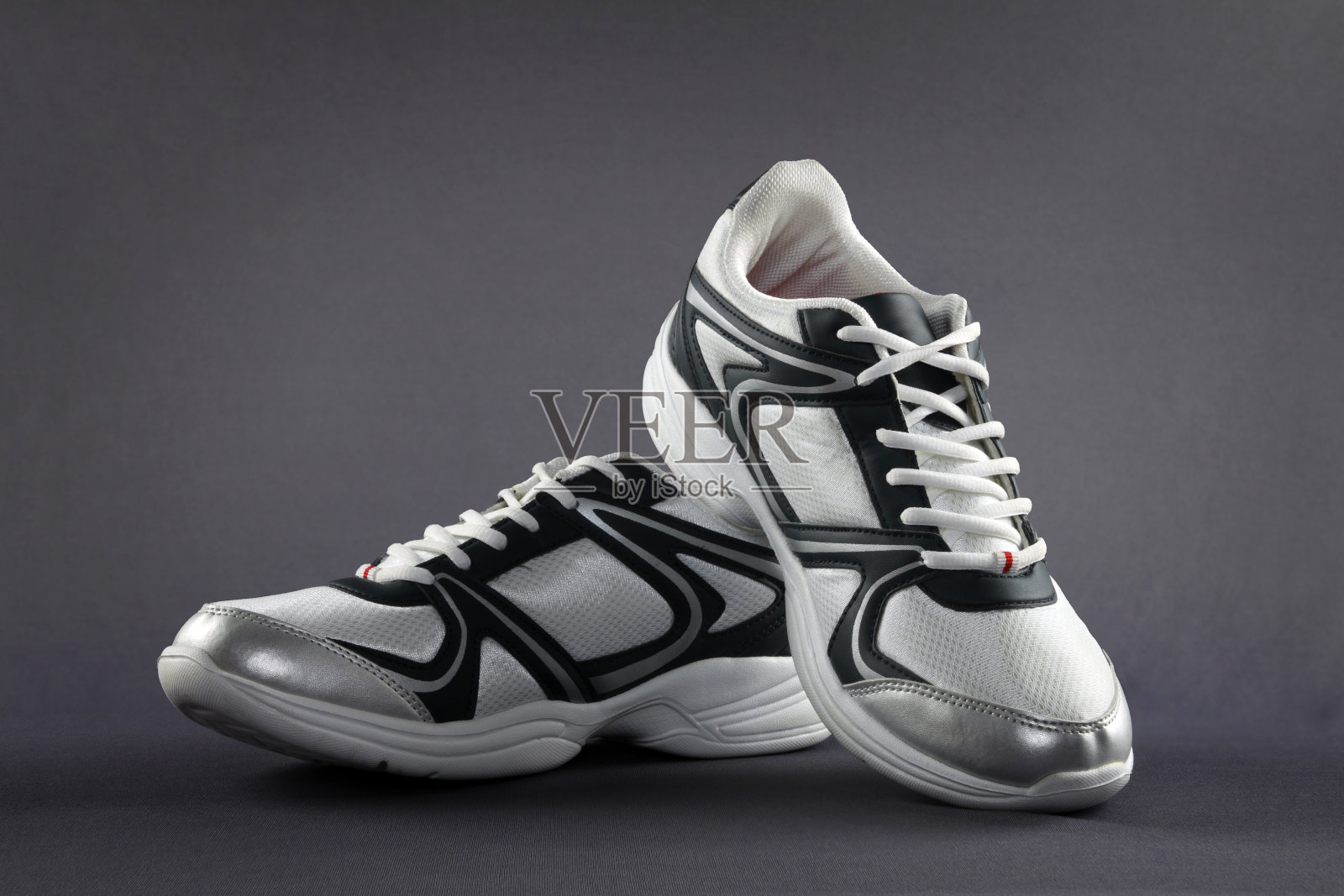 运动鞋照片摄影图片