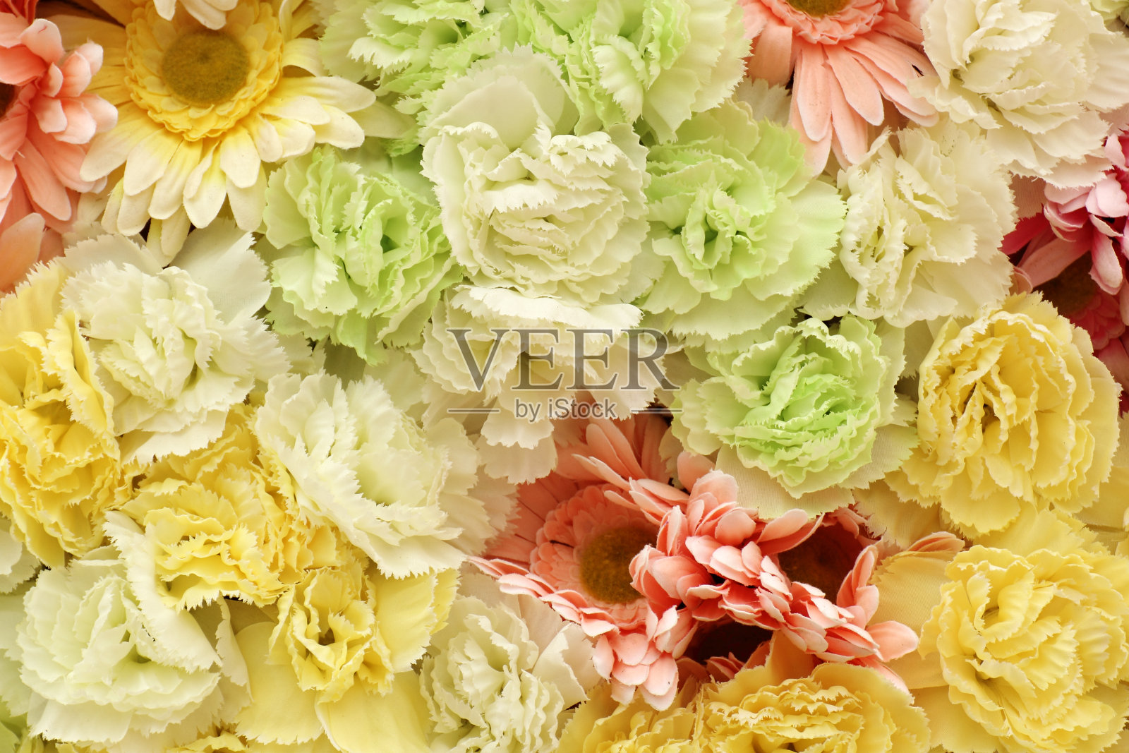 万寿菊和兰花的花束照片摄影图片