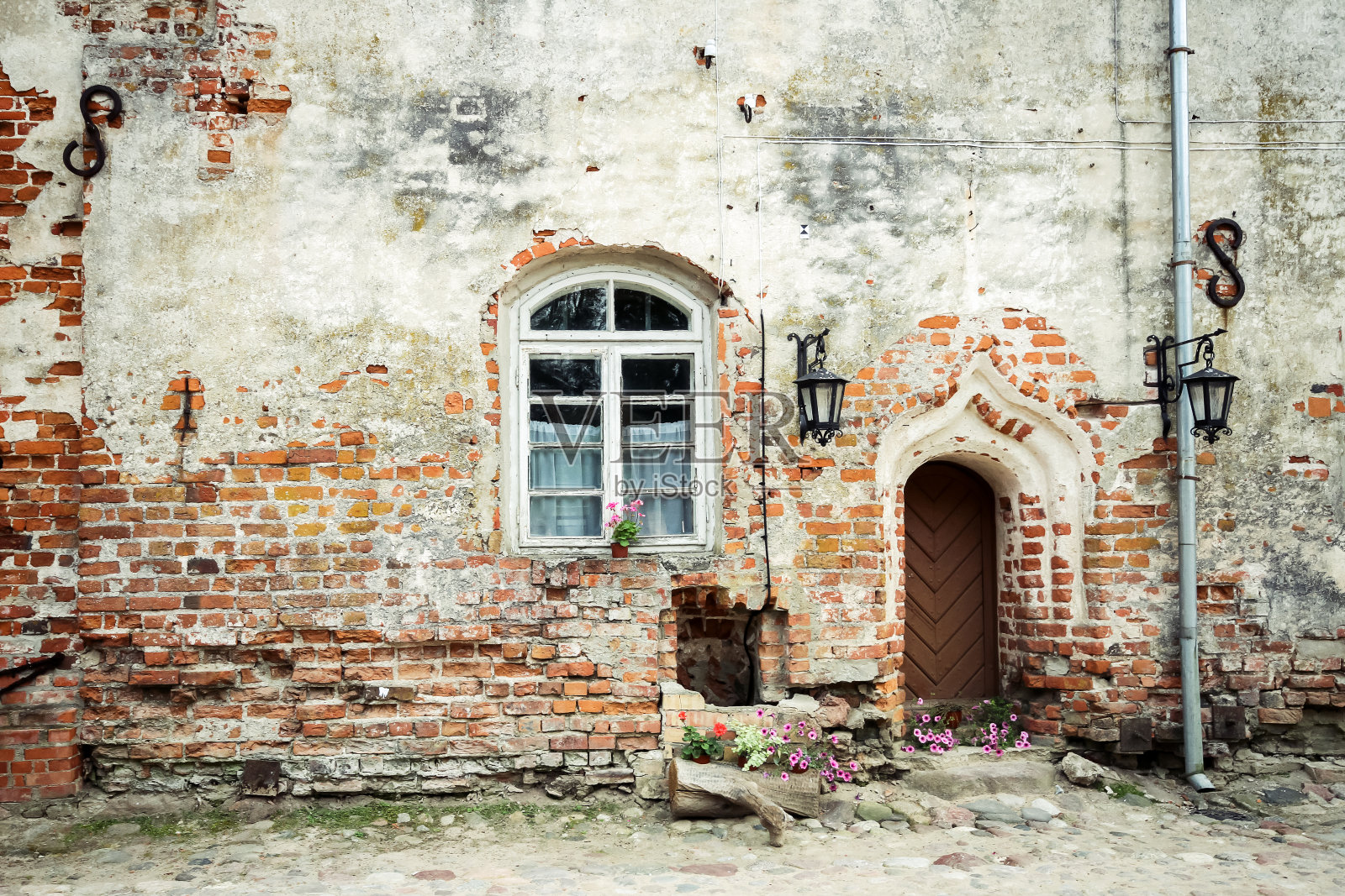 岁的街墙照片摄影图片