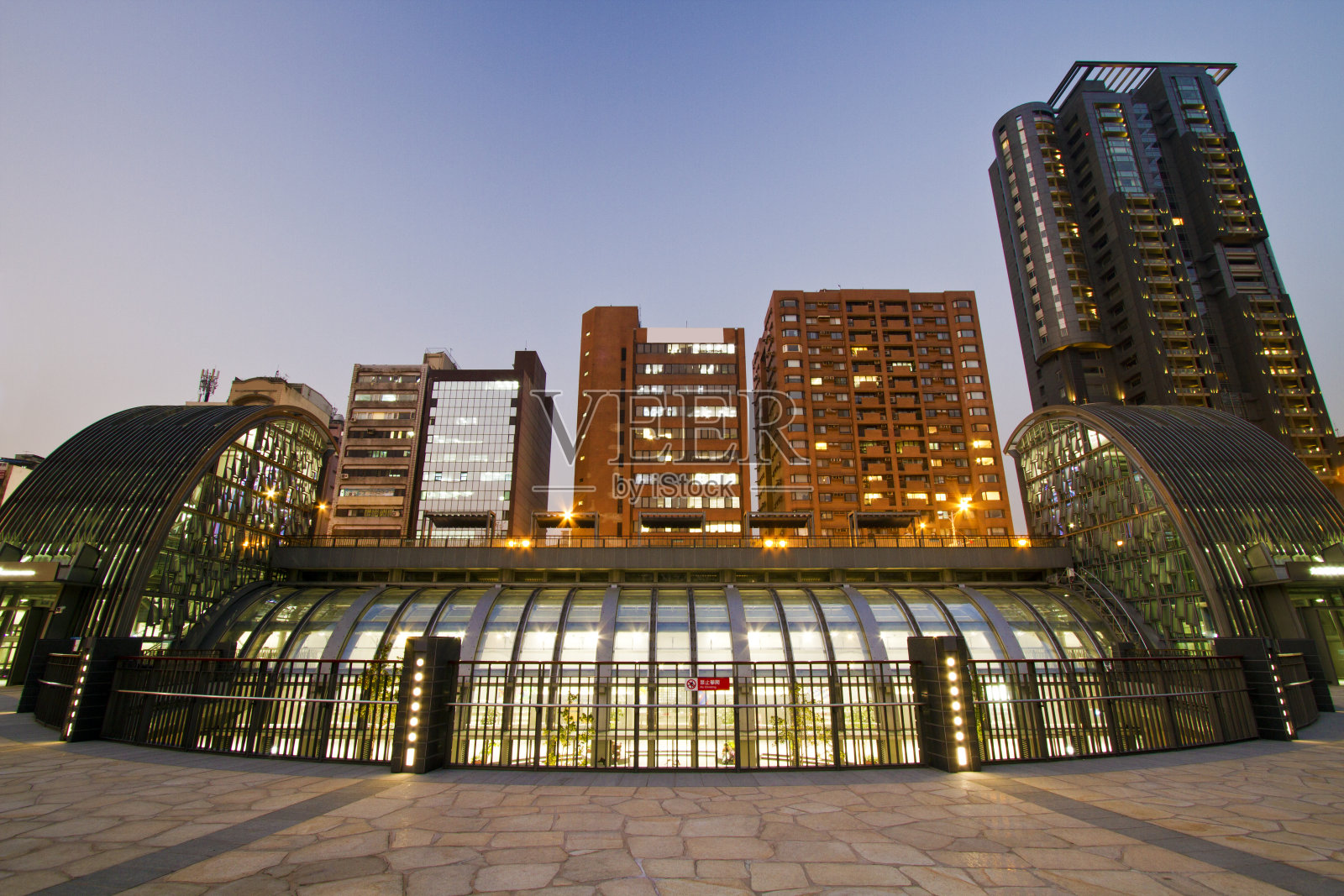 台北捷运站(大安公园站)照片摄影图片