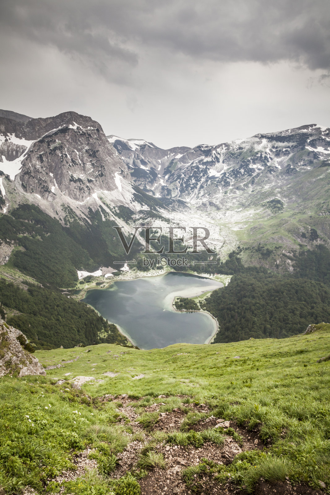 Trnovacko湖，Sutjeska国家公园，波斯尼亚和黑塞哥维那照片摄影图片