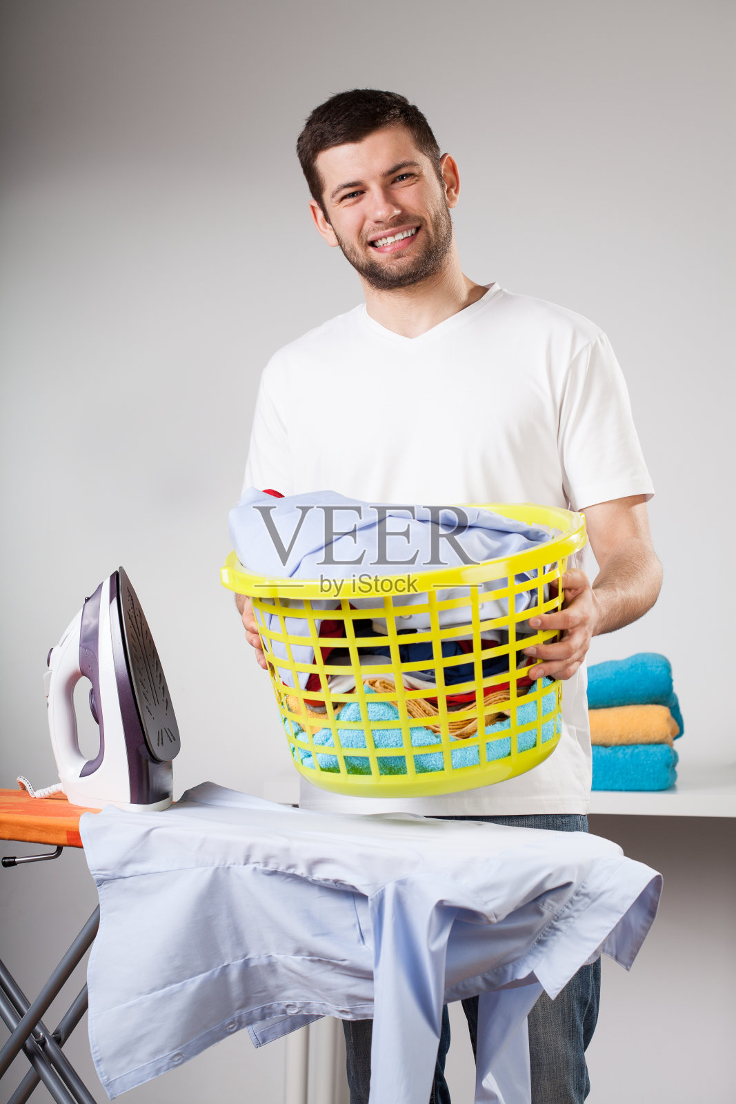 衣服要熨烫照片摄影图片