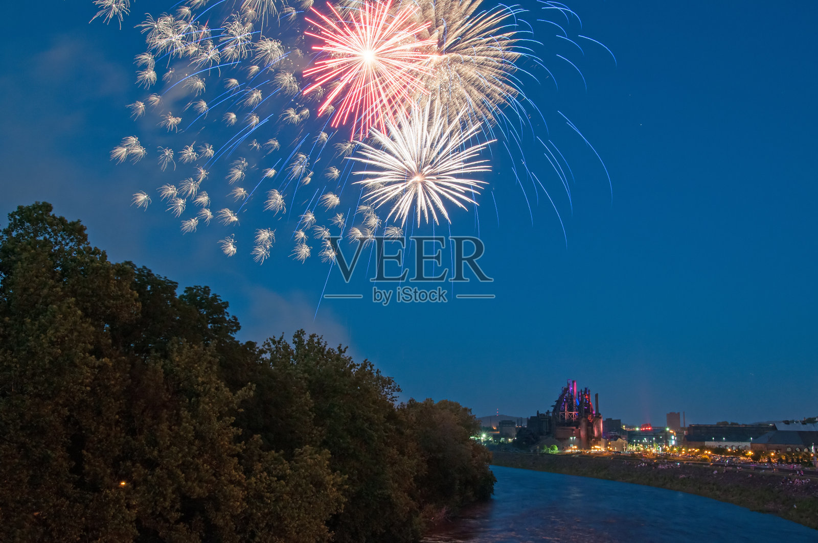 烟花照片摄影图片