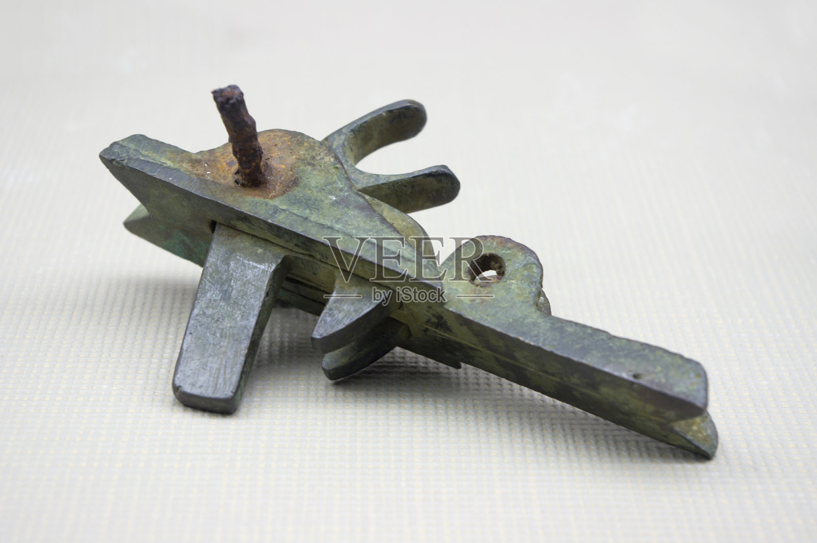 青铜弩机制照片摄影图片