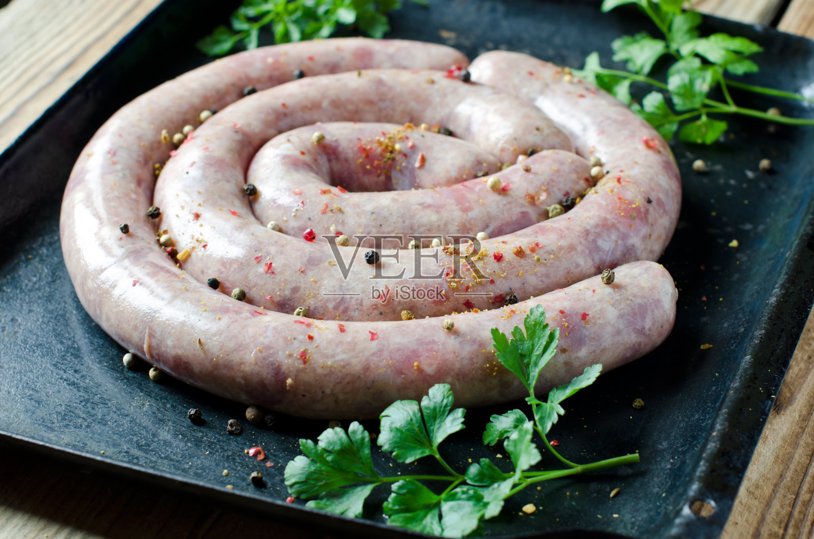 自制猪肉香肠照片摄影图片