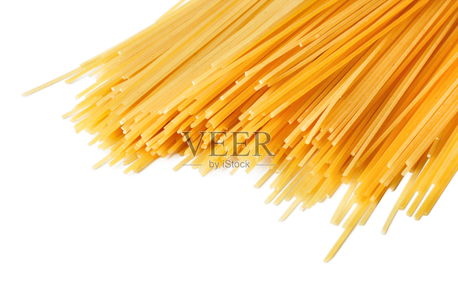 白面包上的生意大利面。照片摄影图片