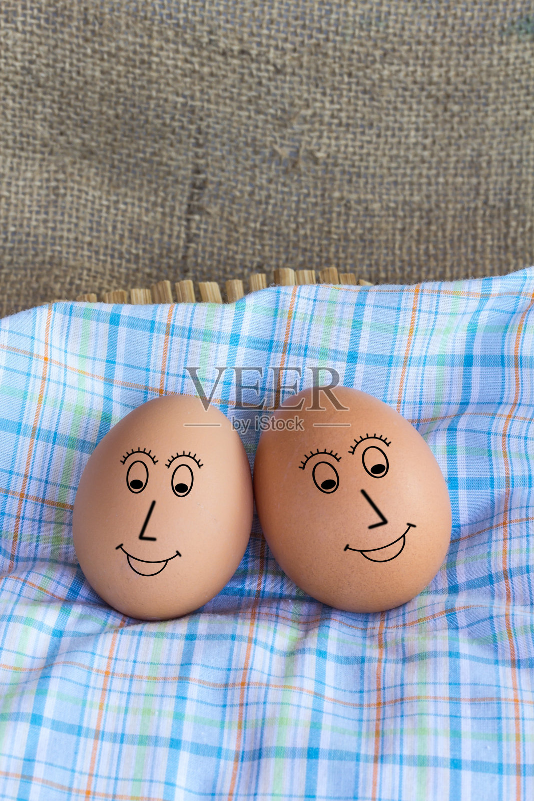 甜蜜的几个鸡蛋照片摄影图片