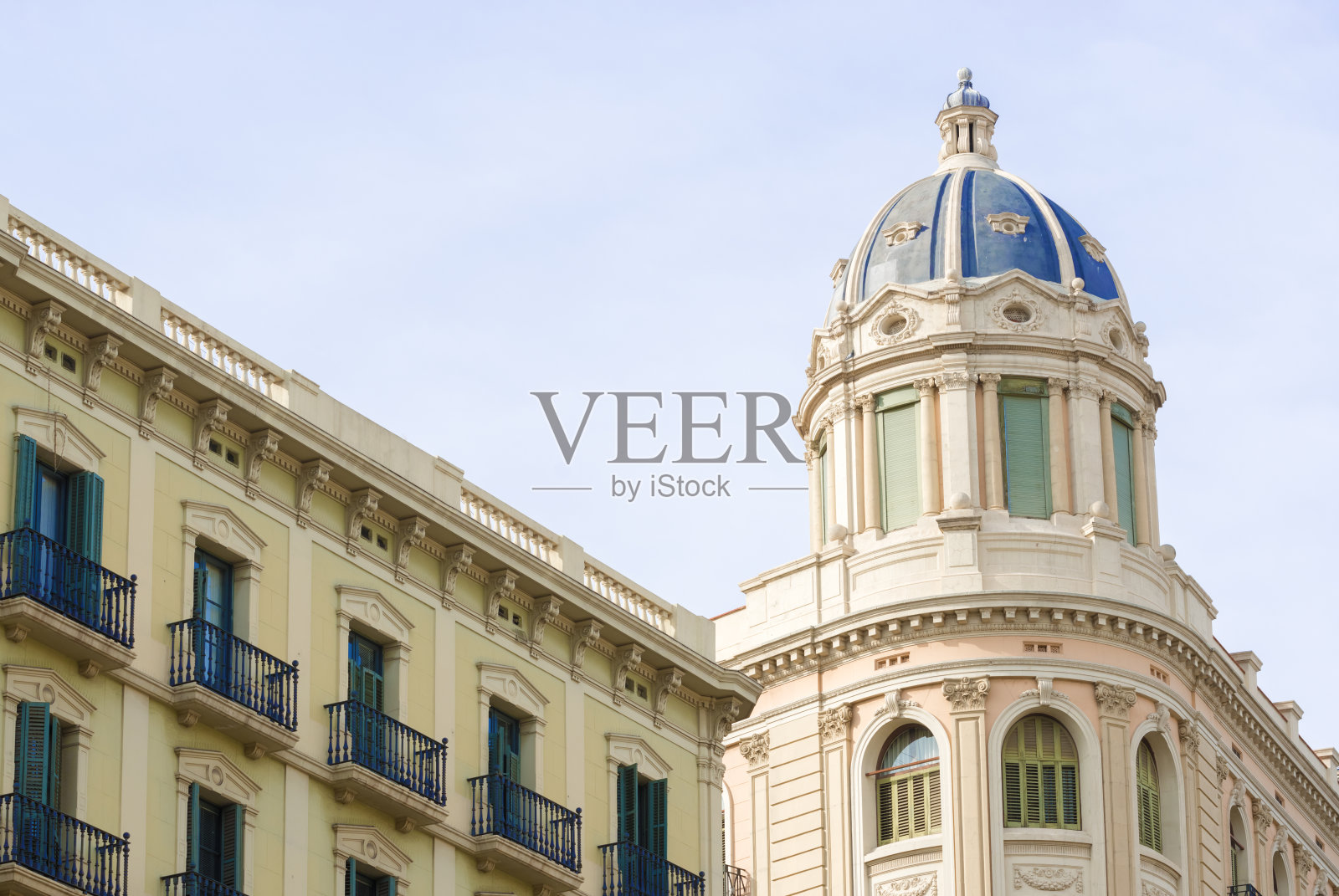 位于西班牙巴塞罗那的建筑照片摄影图片