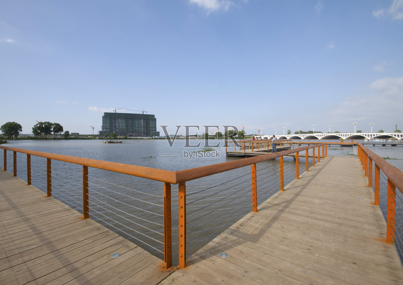 河上的桥照片摄影图片