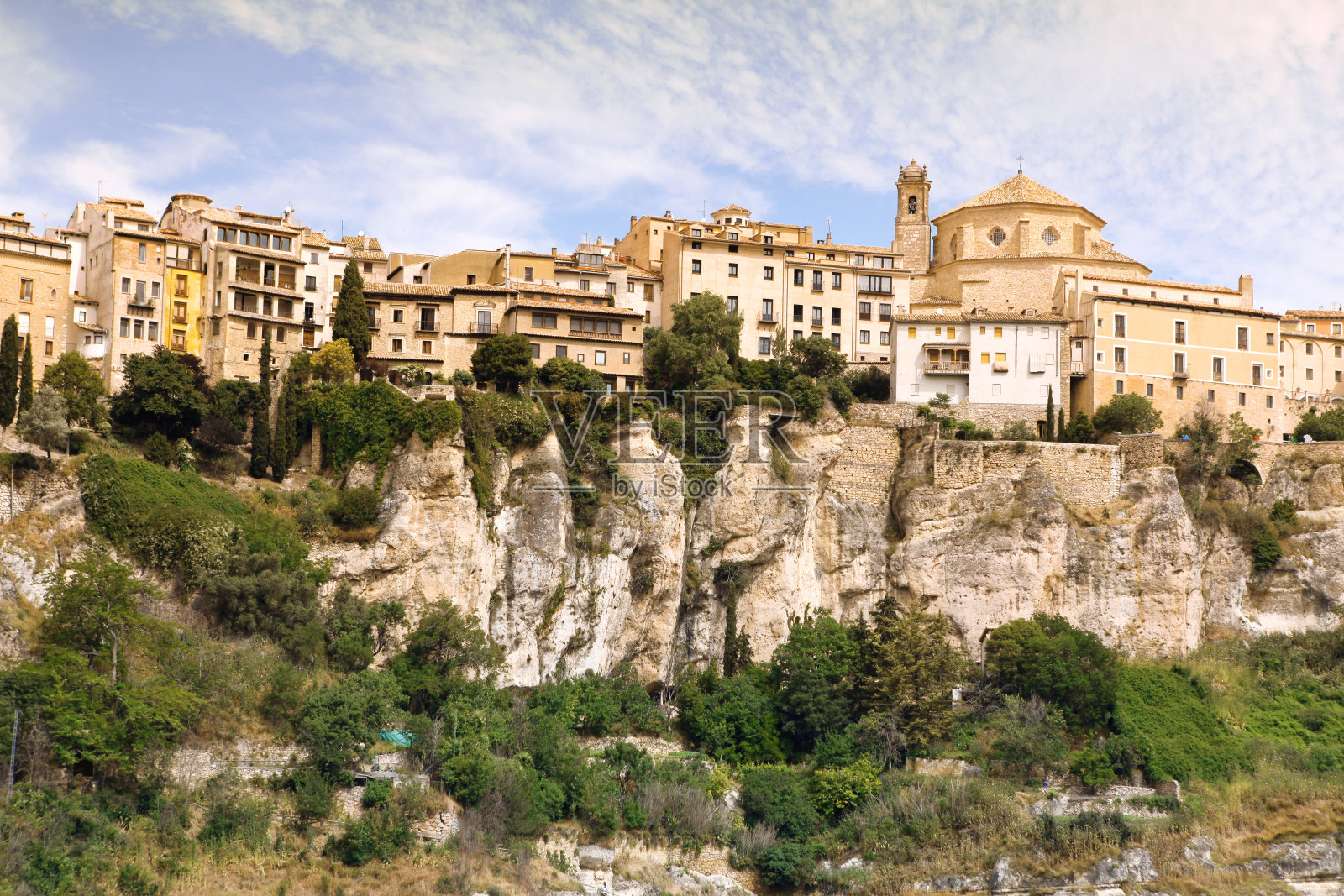昆卡镇的全貌照片摄影图片