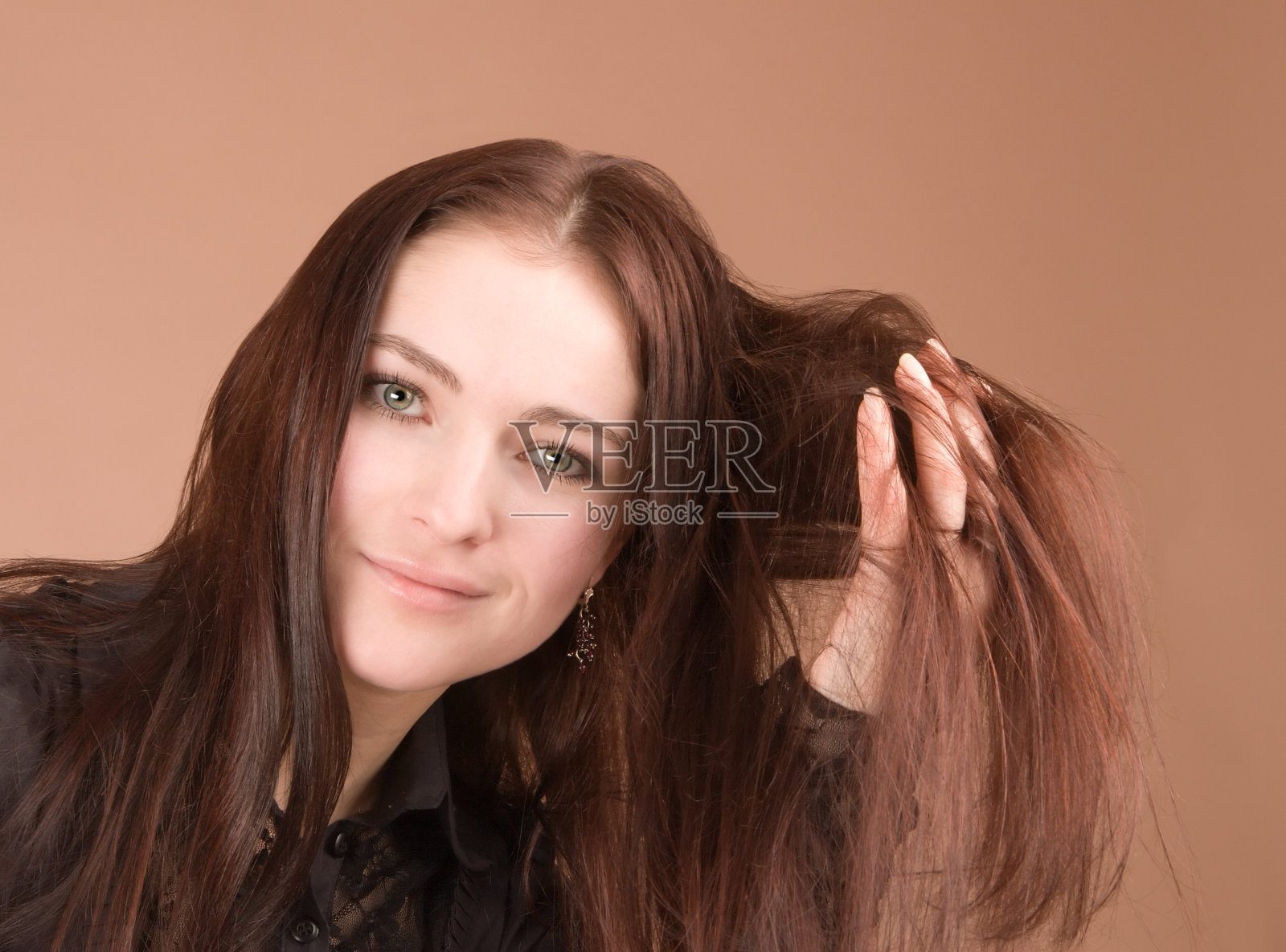 女人黑色照片摄影图片