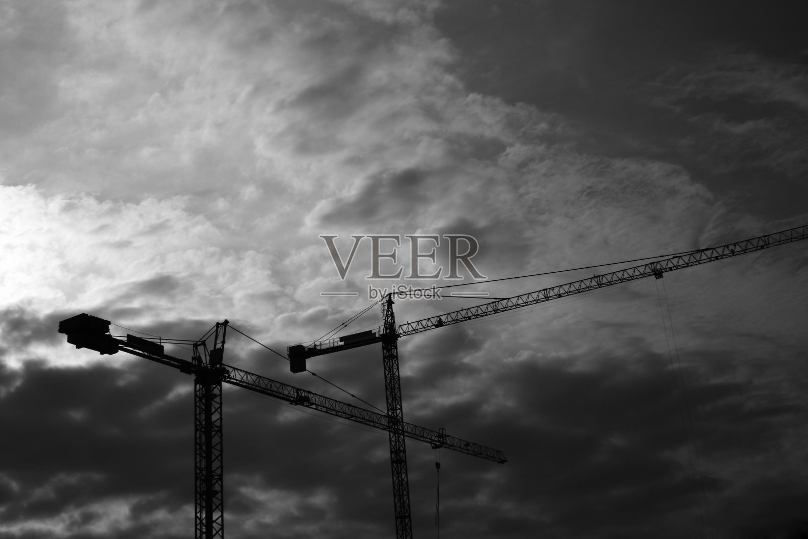 起重机在黑与白照片摄影图片