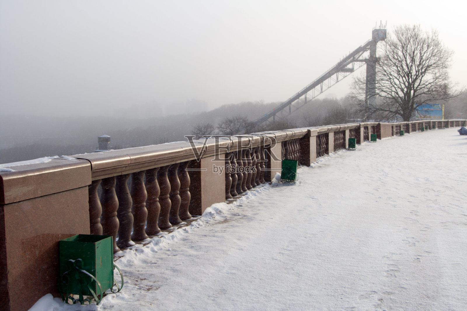 滑跃式照片摄影图片