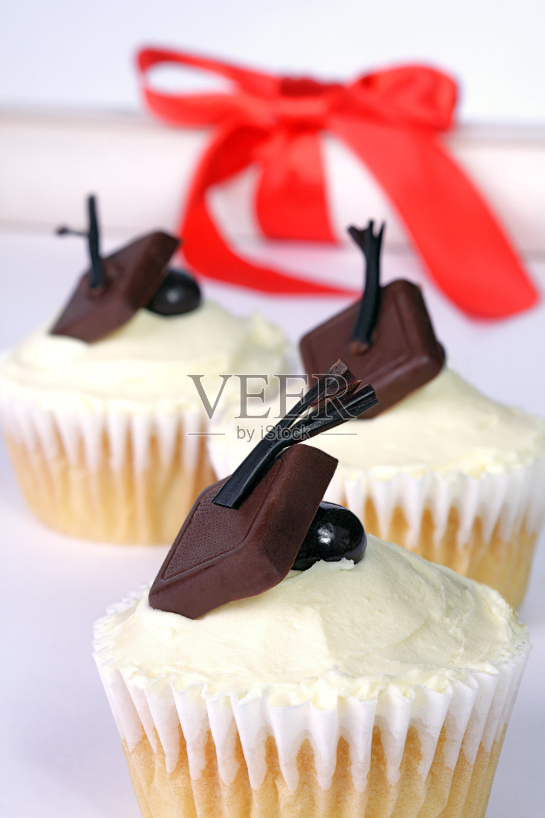 毕业蛋糕照片摄影图片