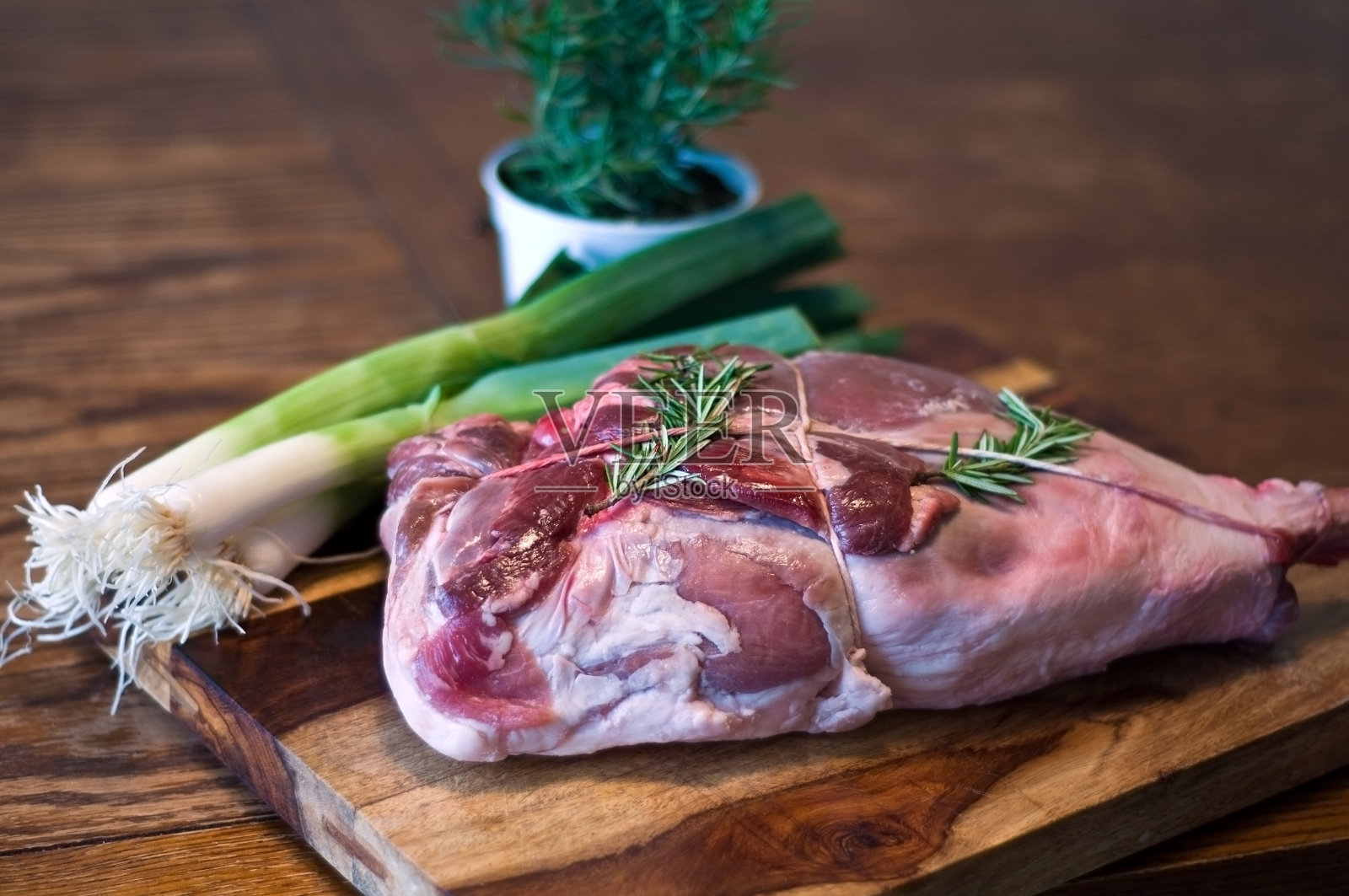 羊腿照片摄影图片