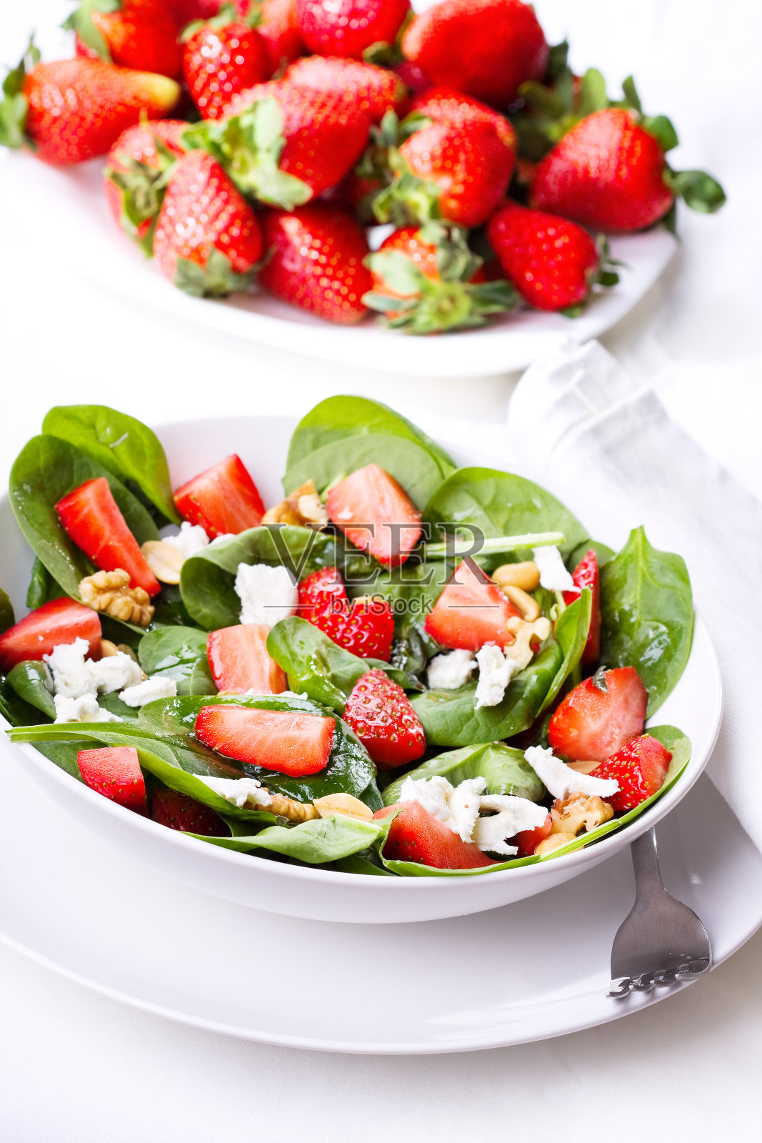 草莓沙拉照片摄影图片