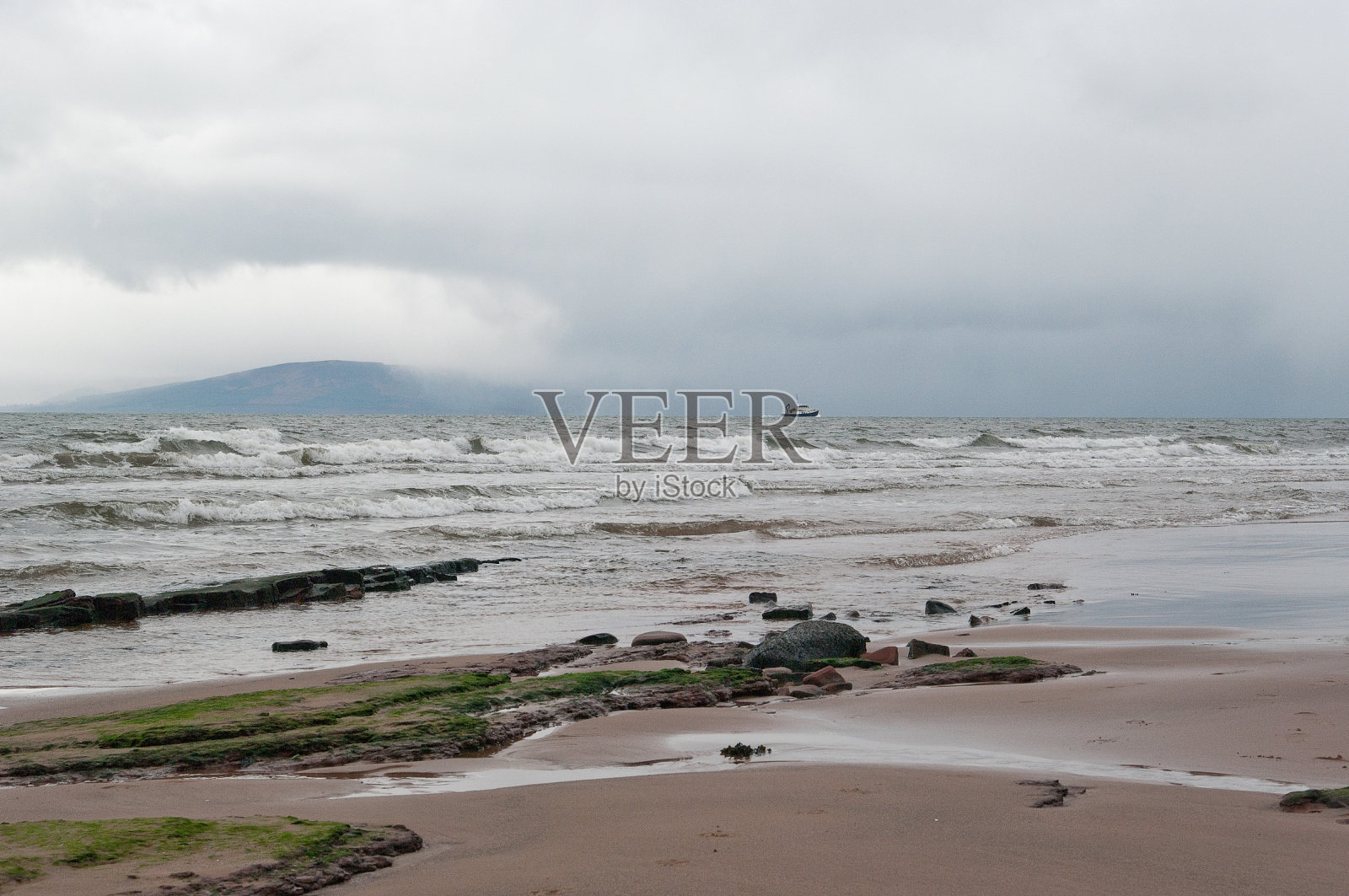 船在地平线照片摄影图片