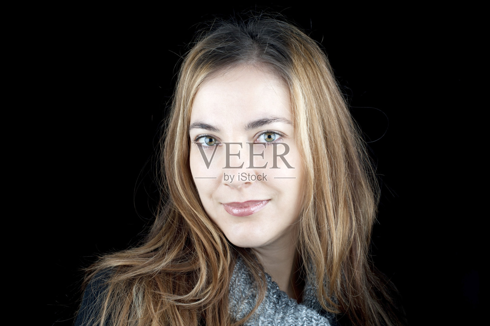 年轻女子肖像照片摄影图片