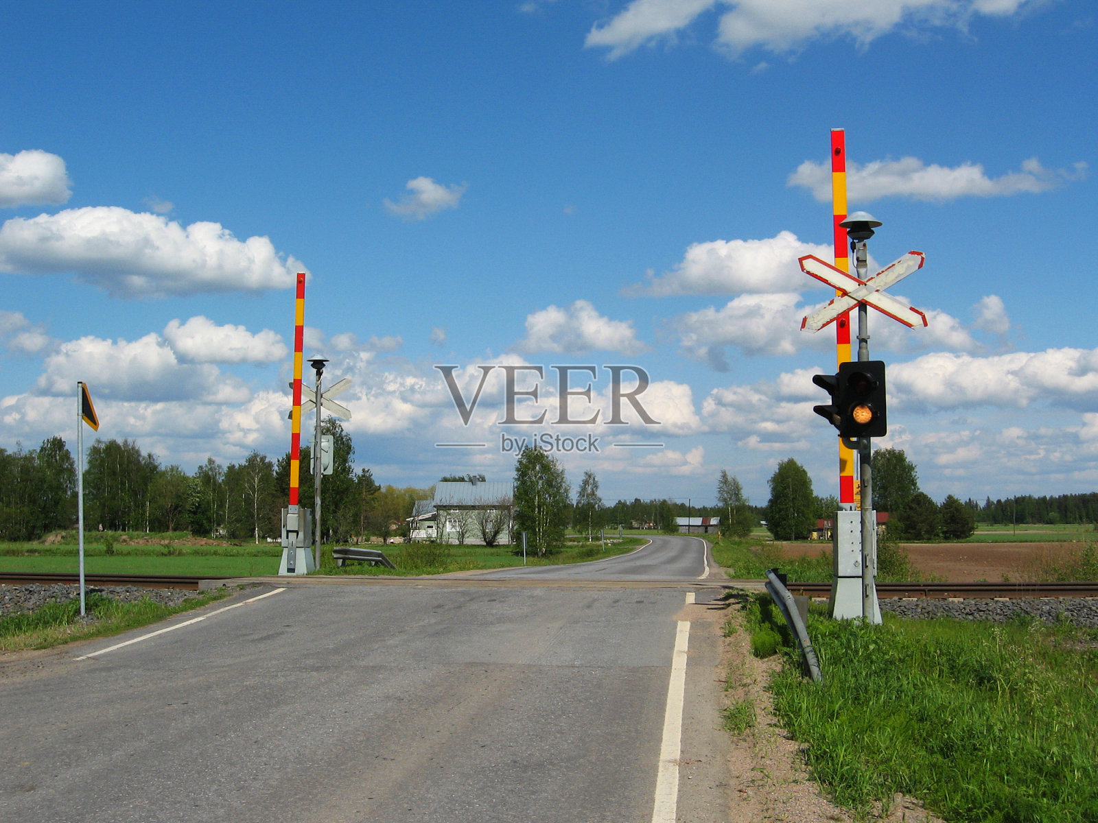 铁路道口照片摄影图片