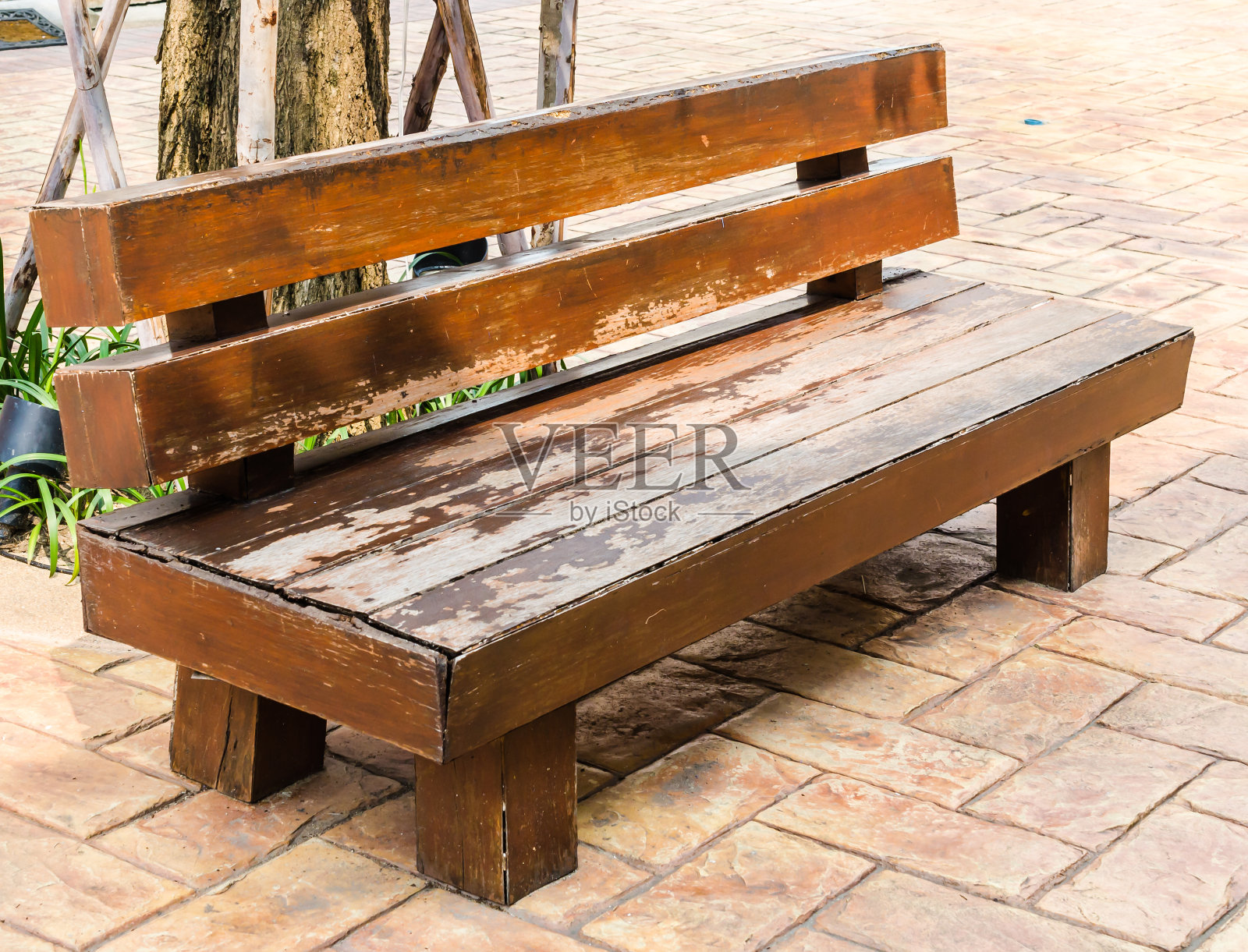 板凳上照片摄影图片