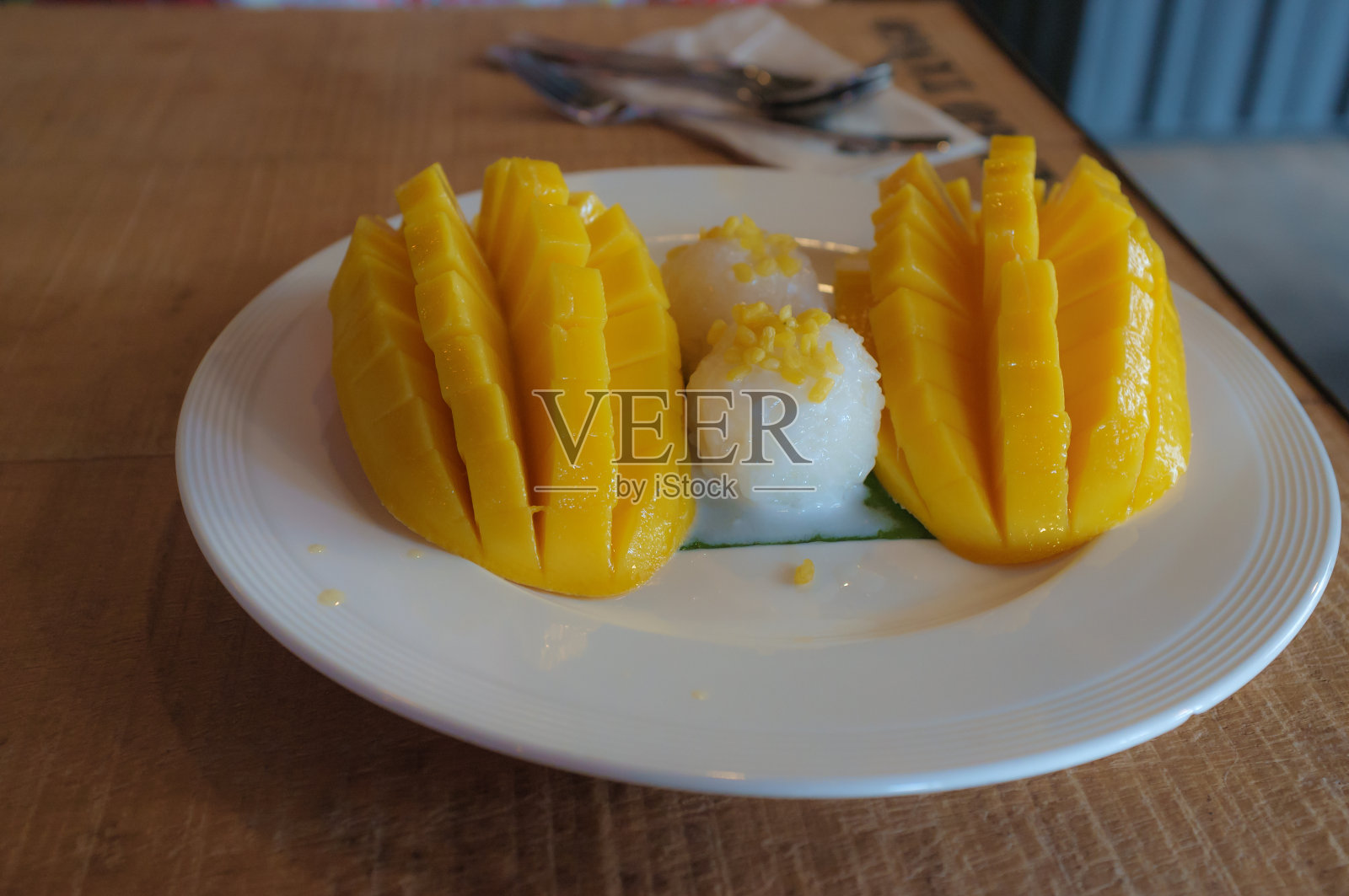 芒果糯米饭照片摄影图片