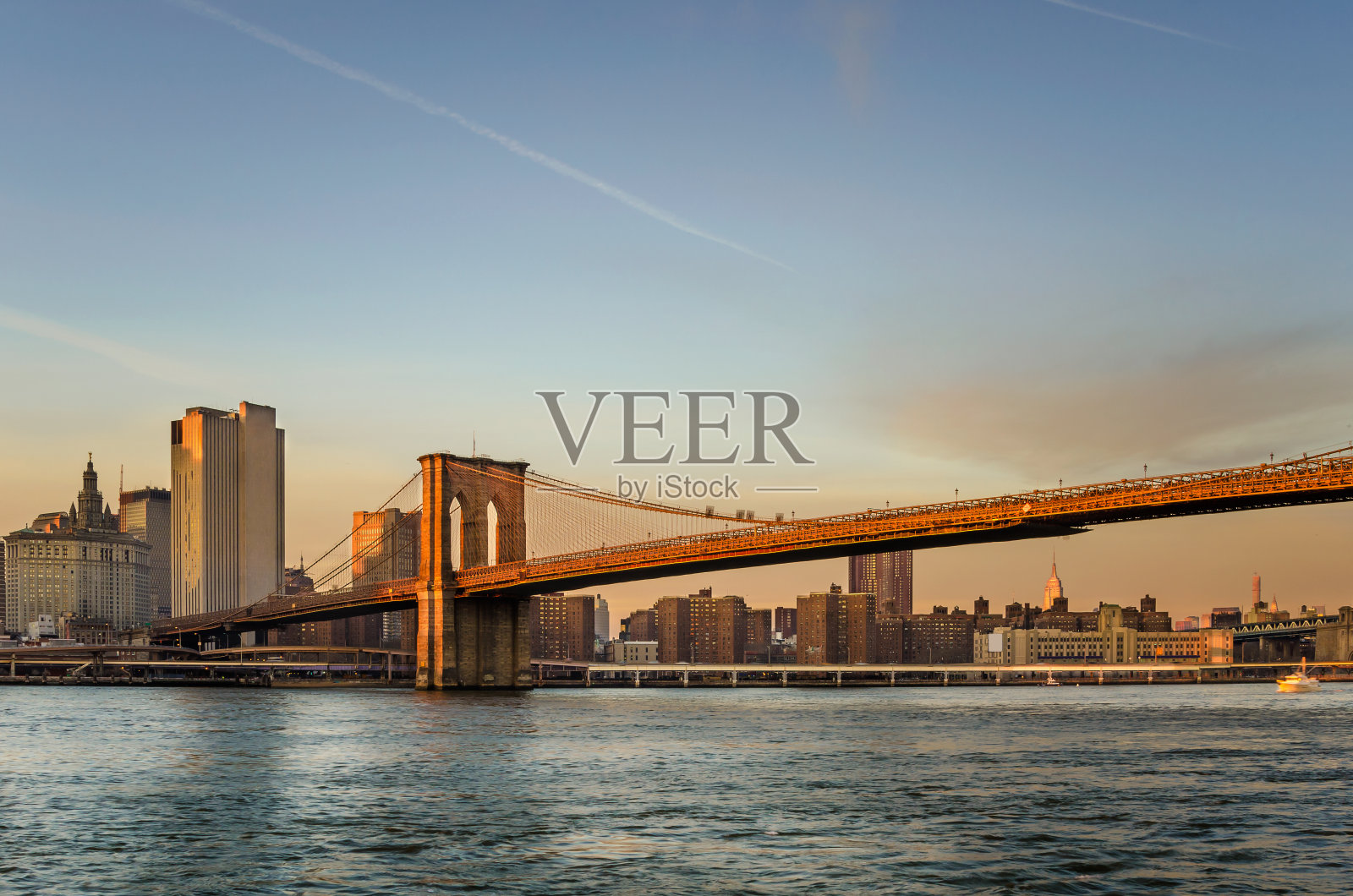 日落时的布鲁克林大桥照片摄影图片