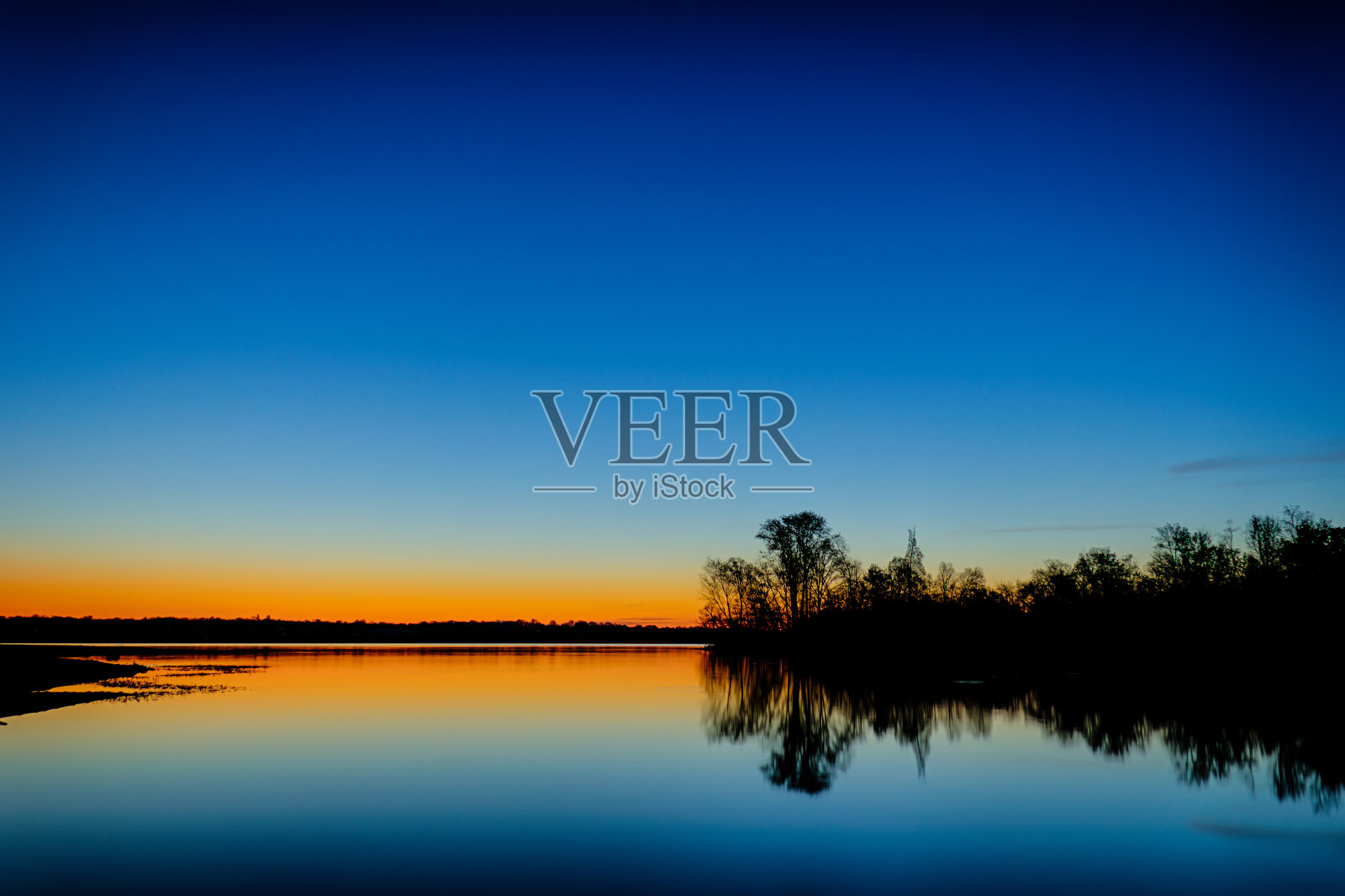 天边的黎明照片摄影图片