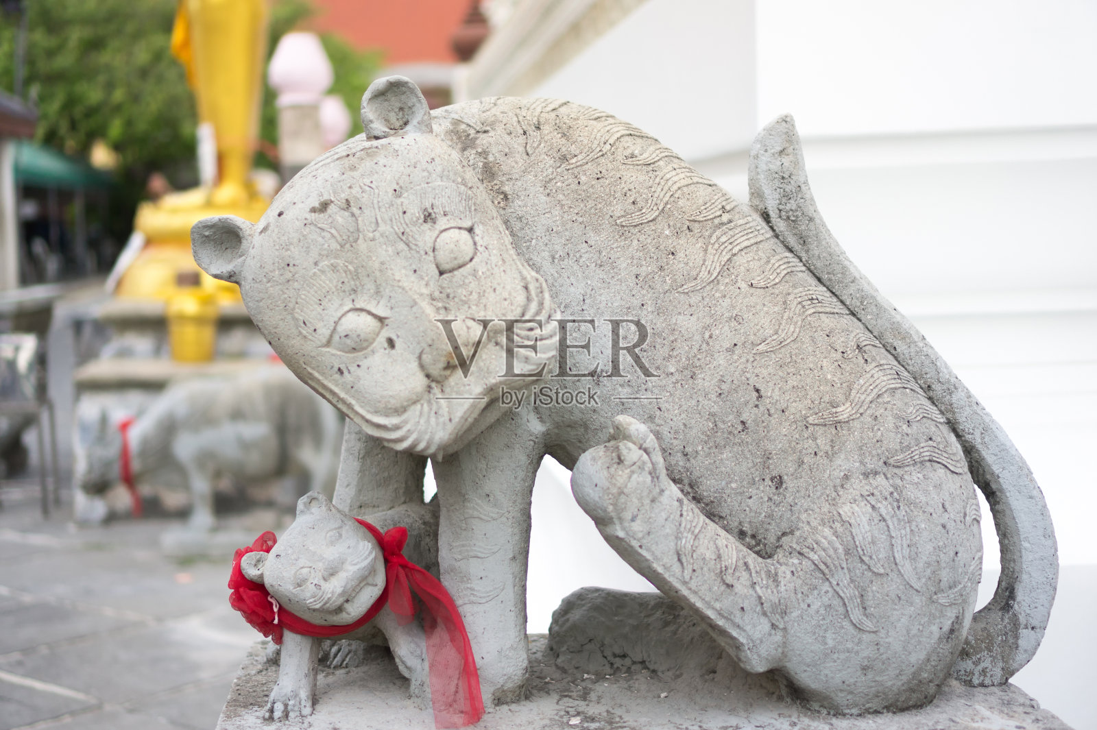 狮子雕像照片摄影图片