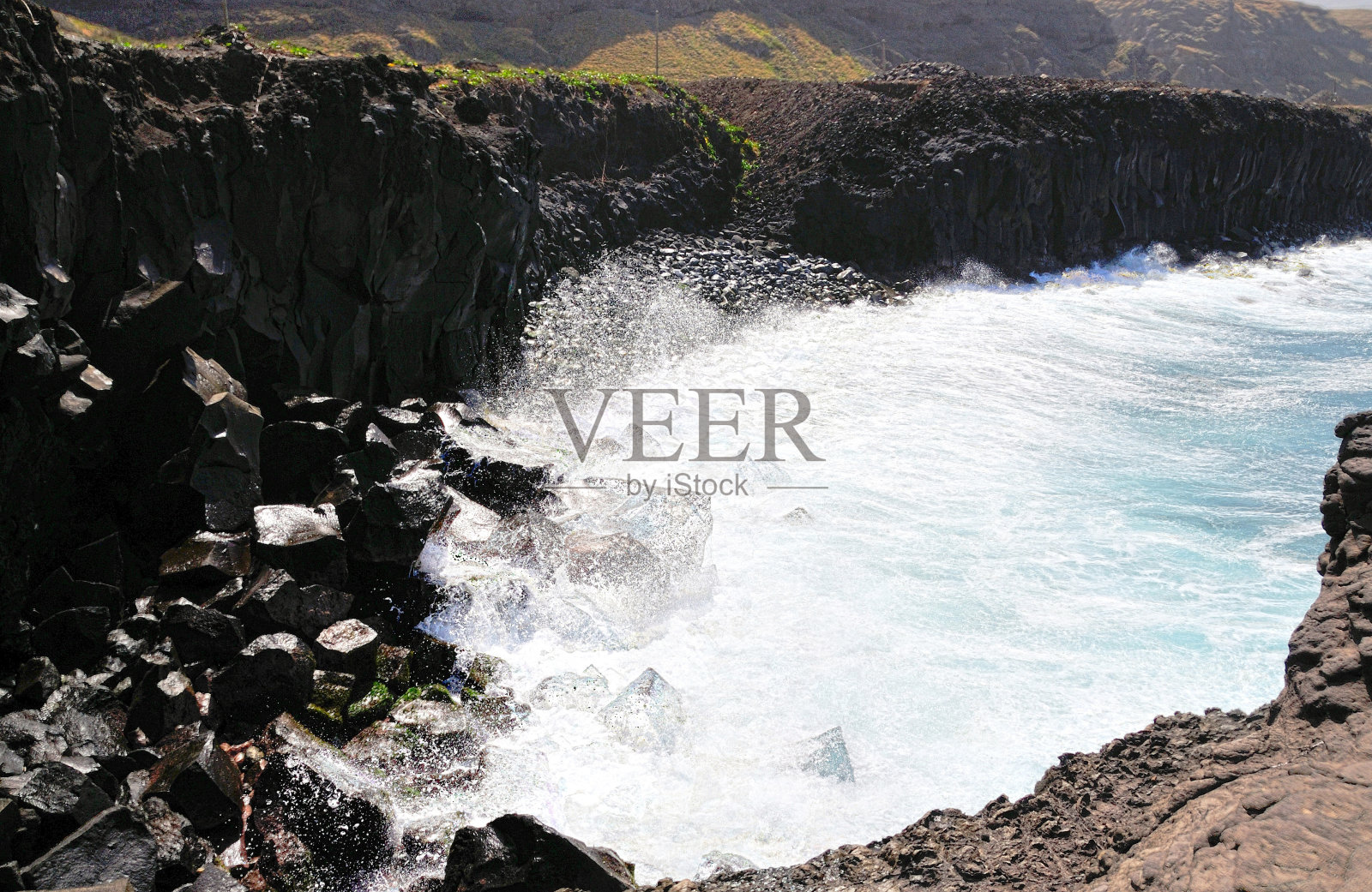 溅浪子岩石照片摄影图片