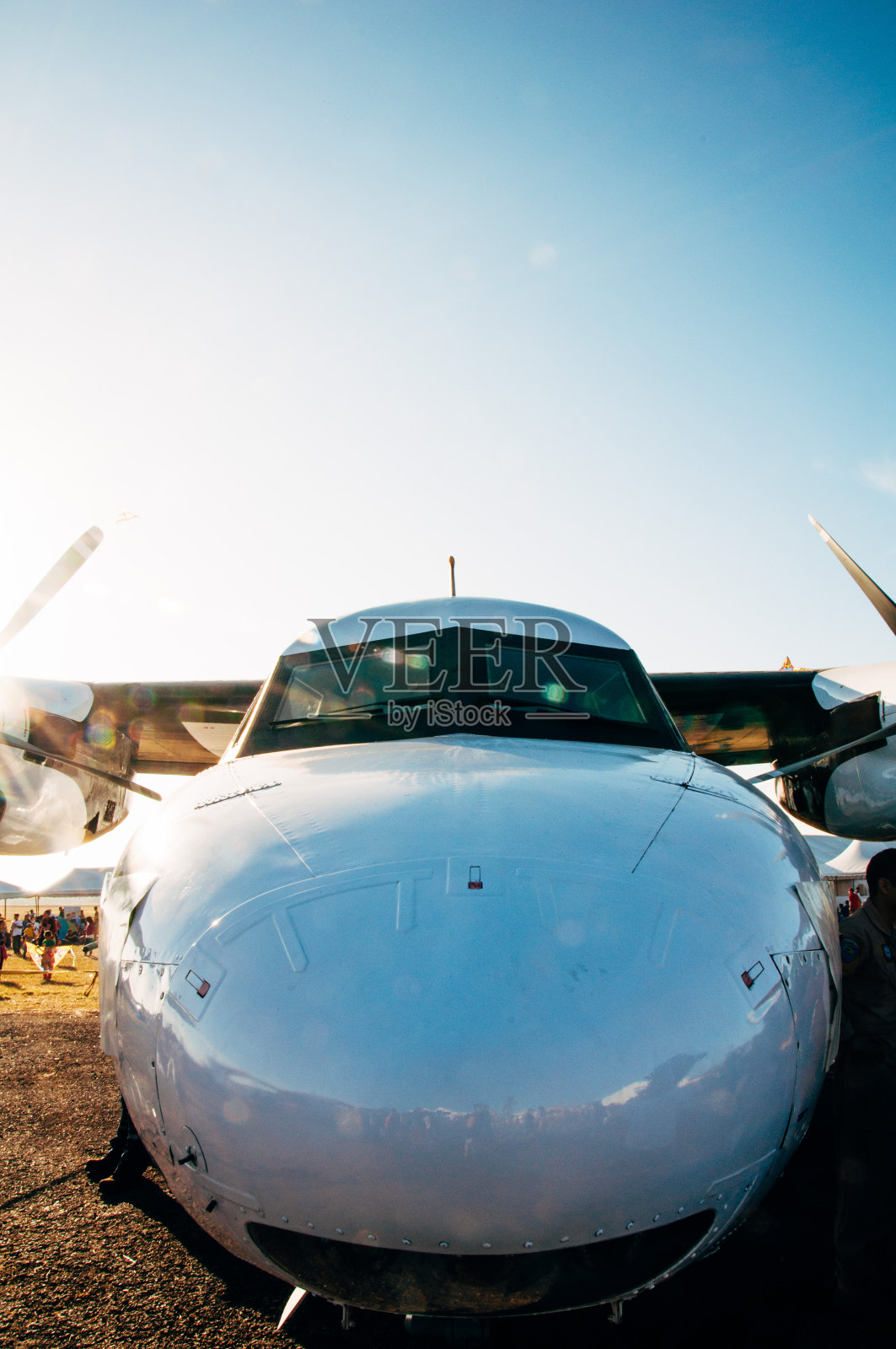 飞机的鼻子照片摄影图片