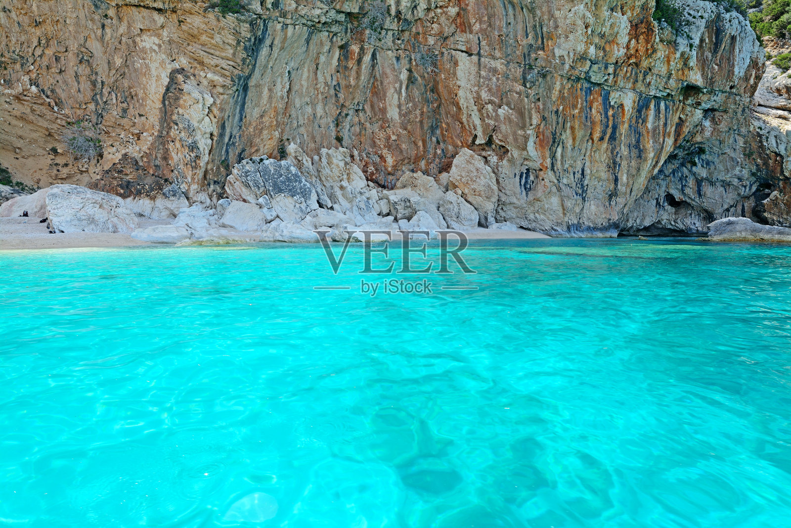 爱Mariolu水照片摄影图片