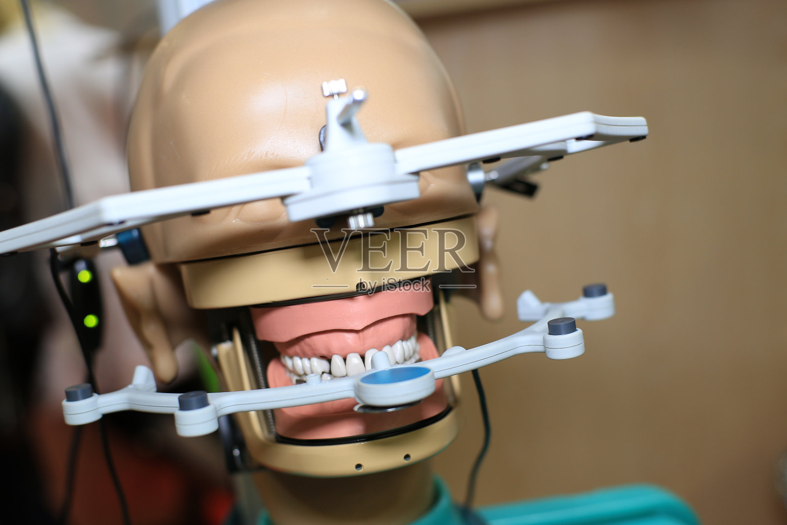 假牙照片摄影图片