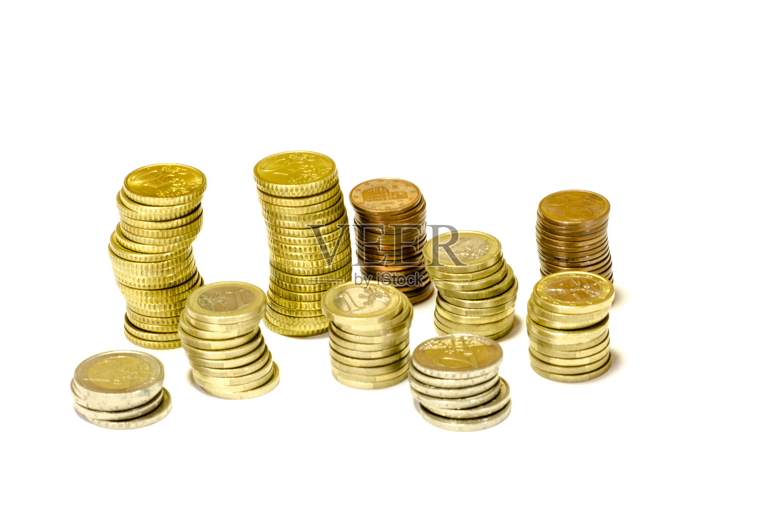 一座座欧元硬币孤立无存照片摄影图片