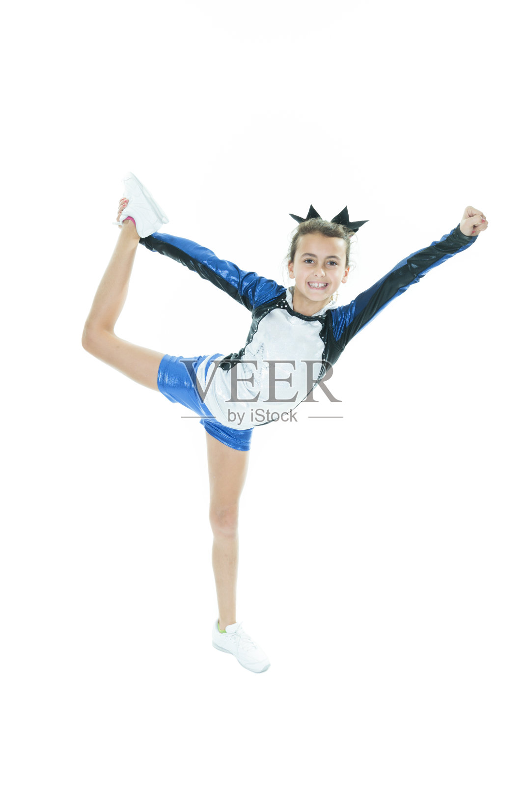 快乐的年轻啦啦队在白色的背景照片摄影图片