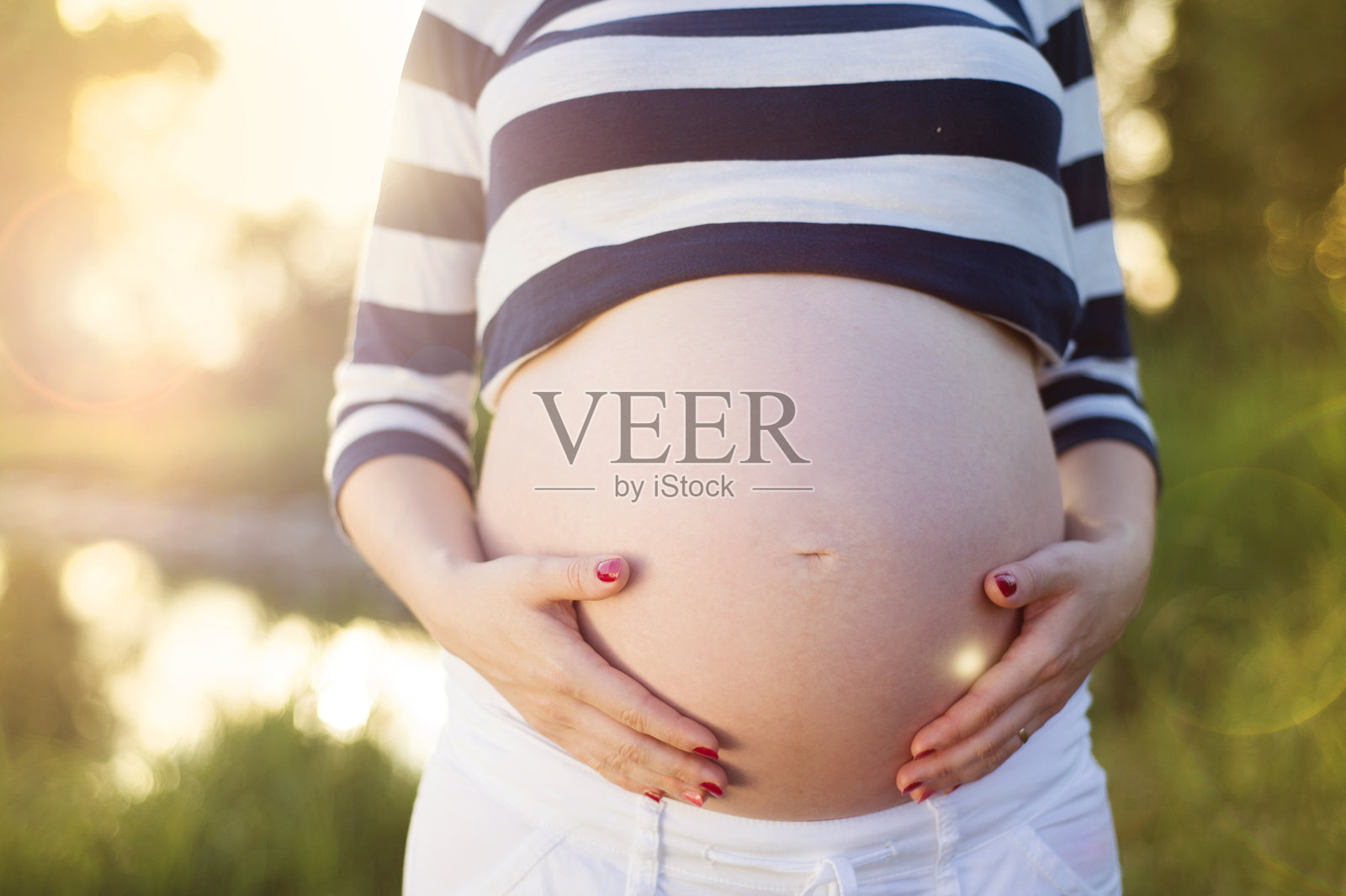 孕妇照片摄影图片