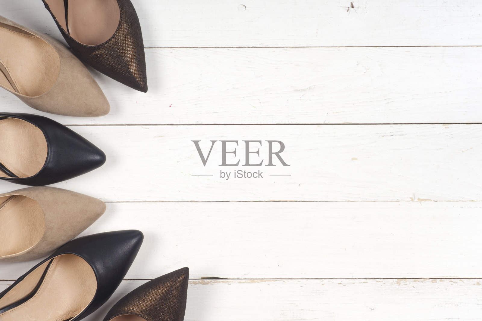 不同的鞋子,照片摄影图片