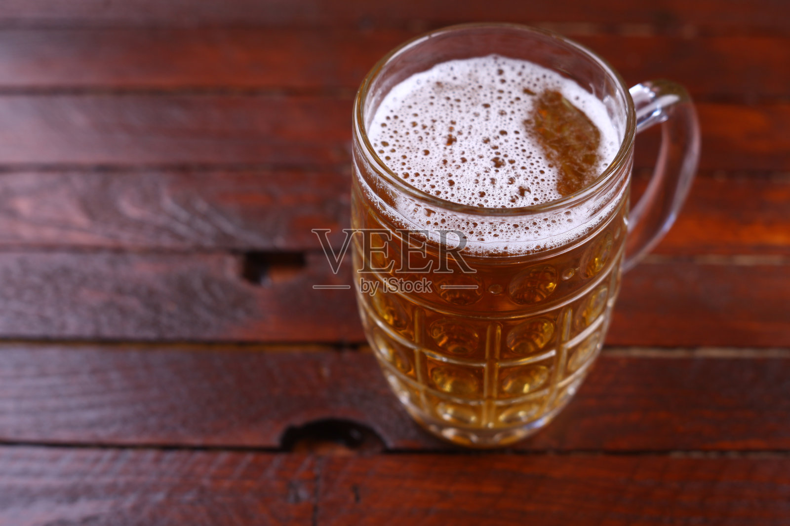 啤酒杯照片摄影图片