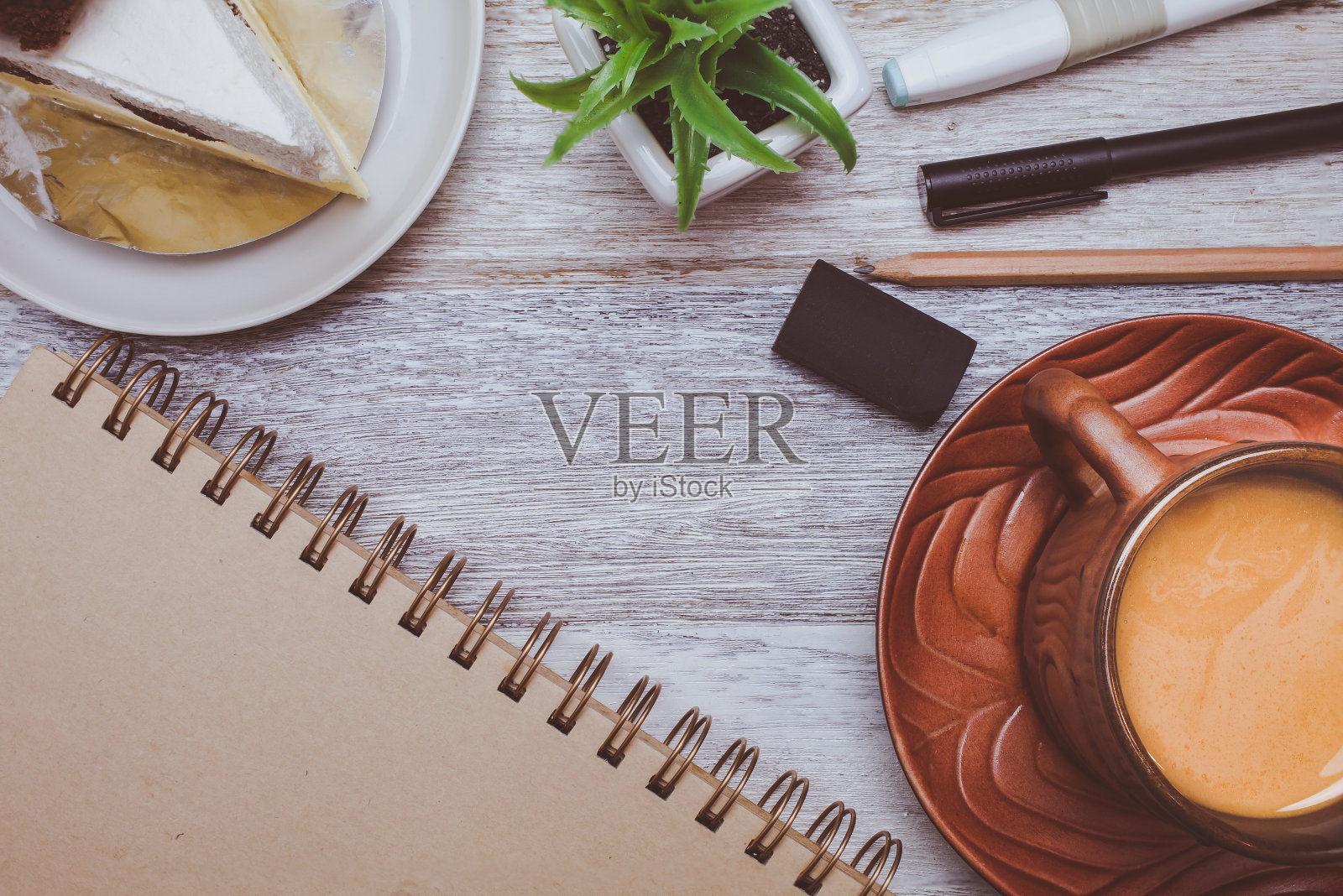 工作空间顶视图与咖啡照片摄影图片