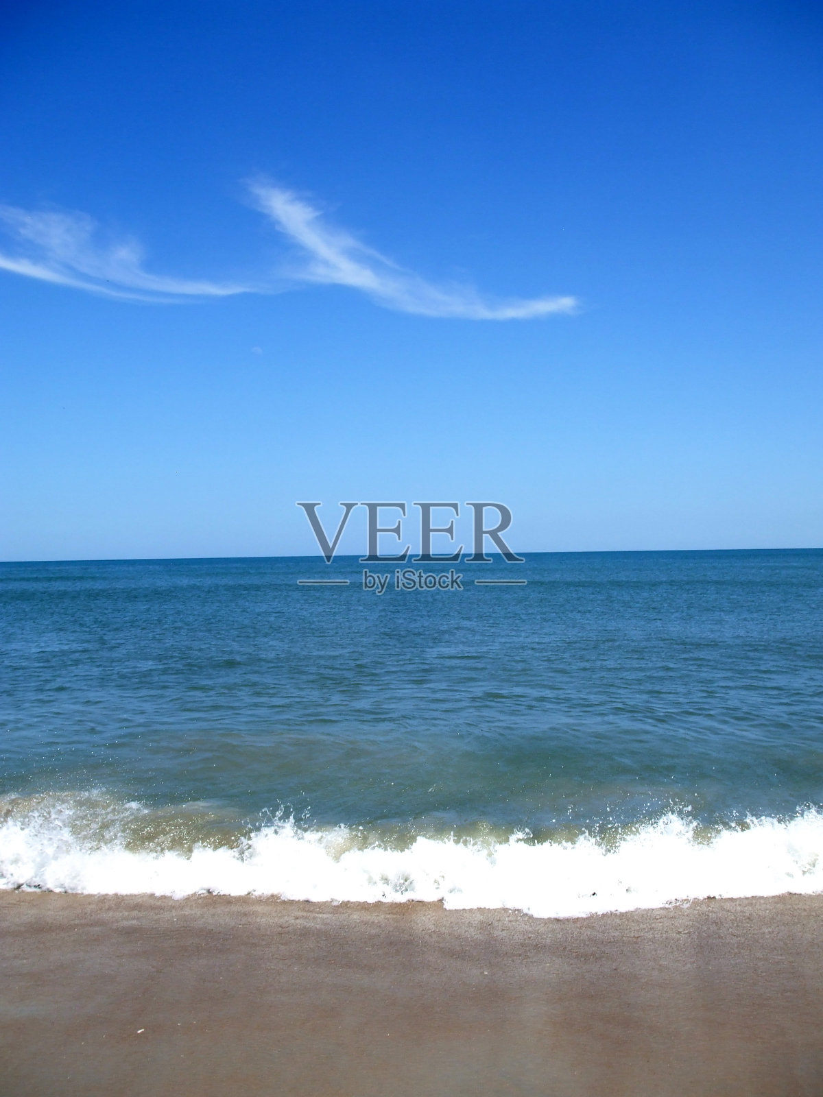 潮流滚滚而来照片摄影图片